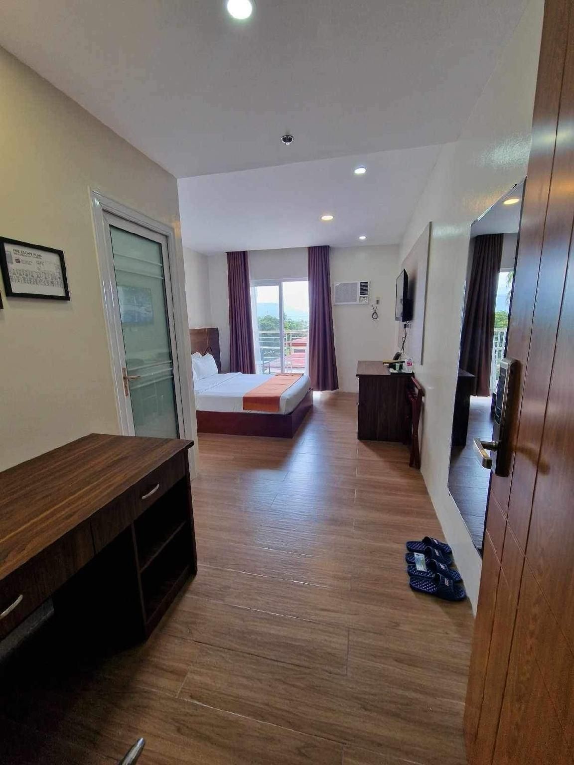 Zen Hotel Bayombong Junior Suite 3