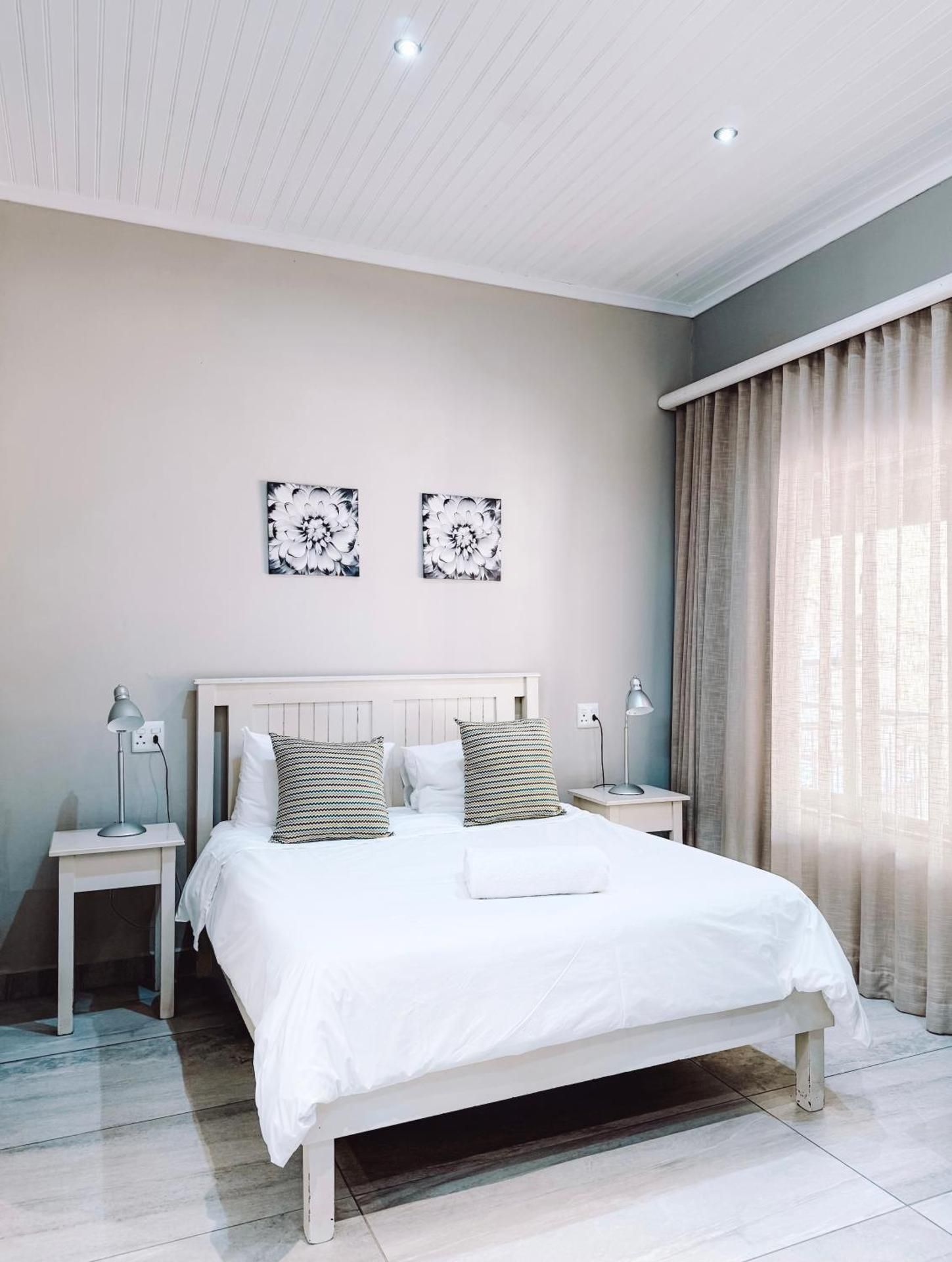 The Baths Natural Hot Springs One-Bedroom Apartment