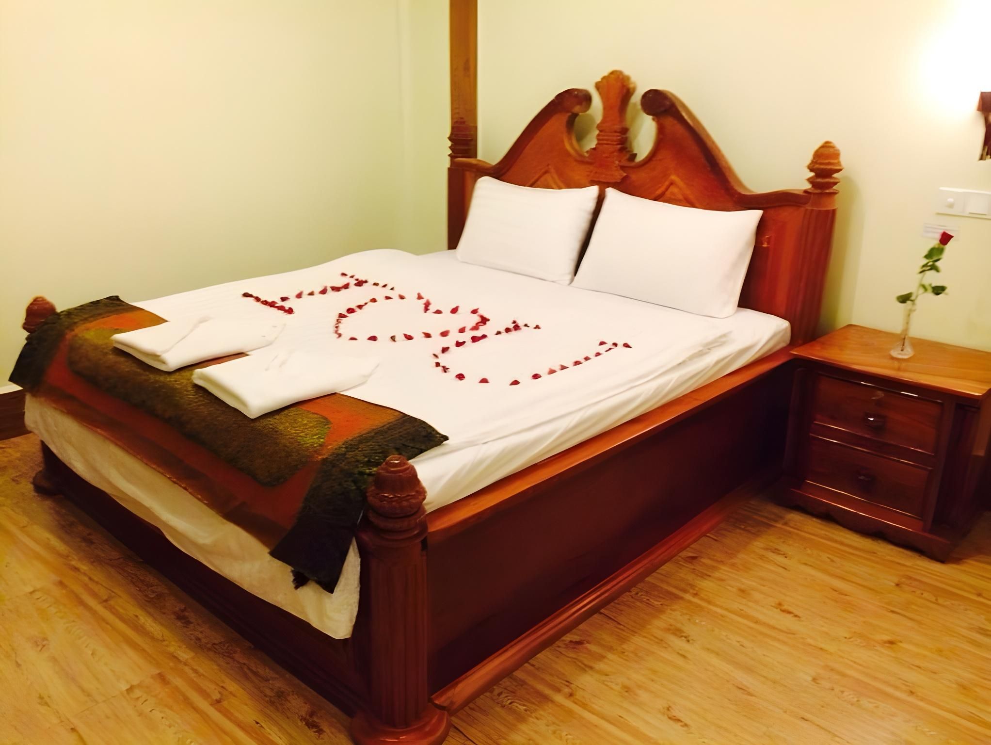 Standard Double - No Window