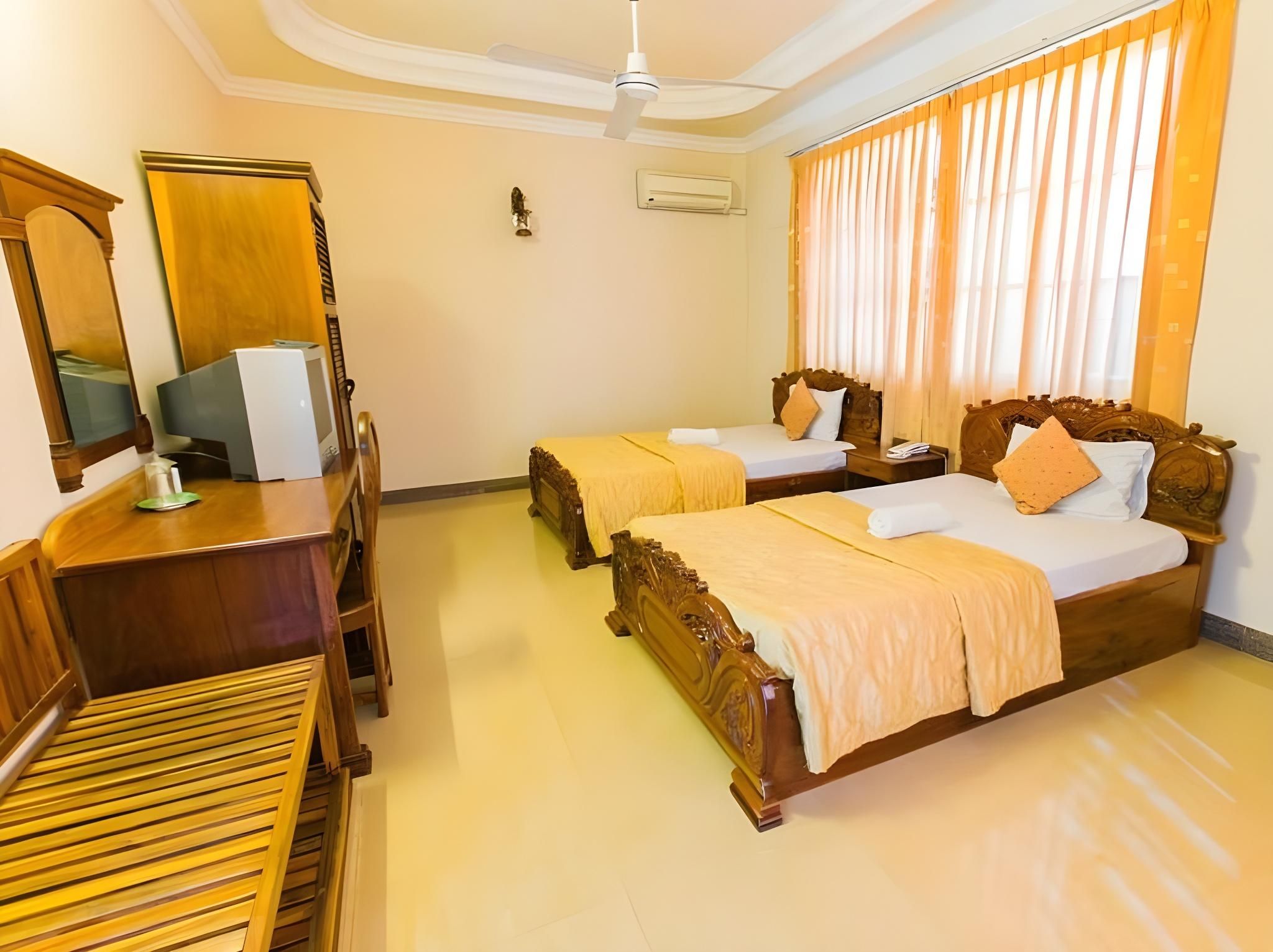 Asia Hotel Deluxe Double or Twin Room 2