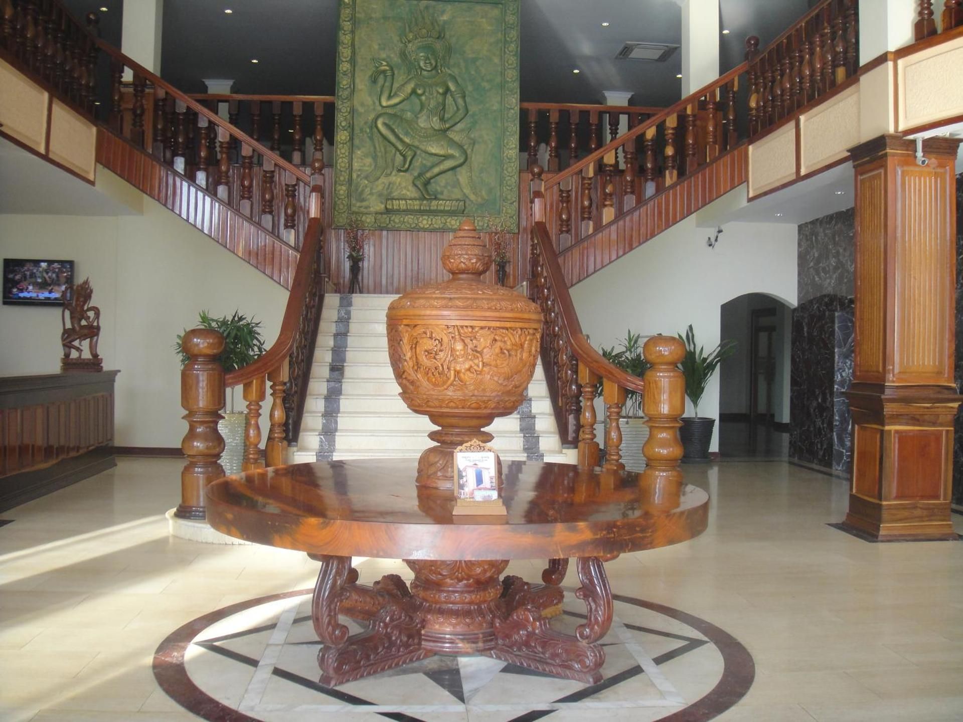 lobby