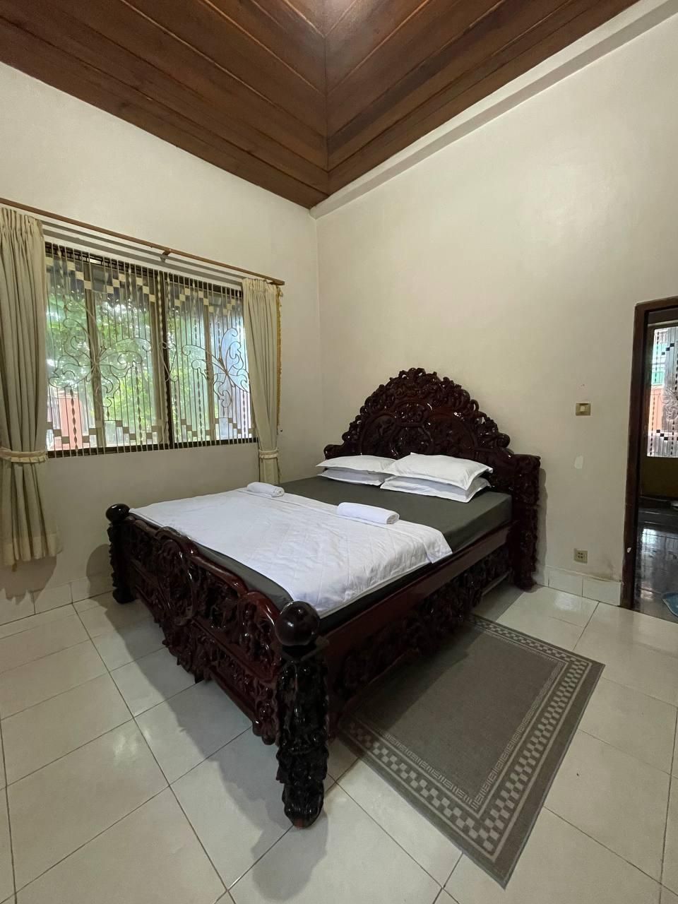 AGA Stay Battambang  Deluxe Twin Room Type A