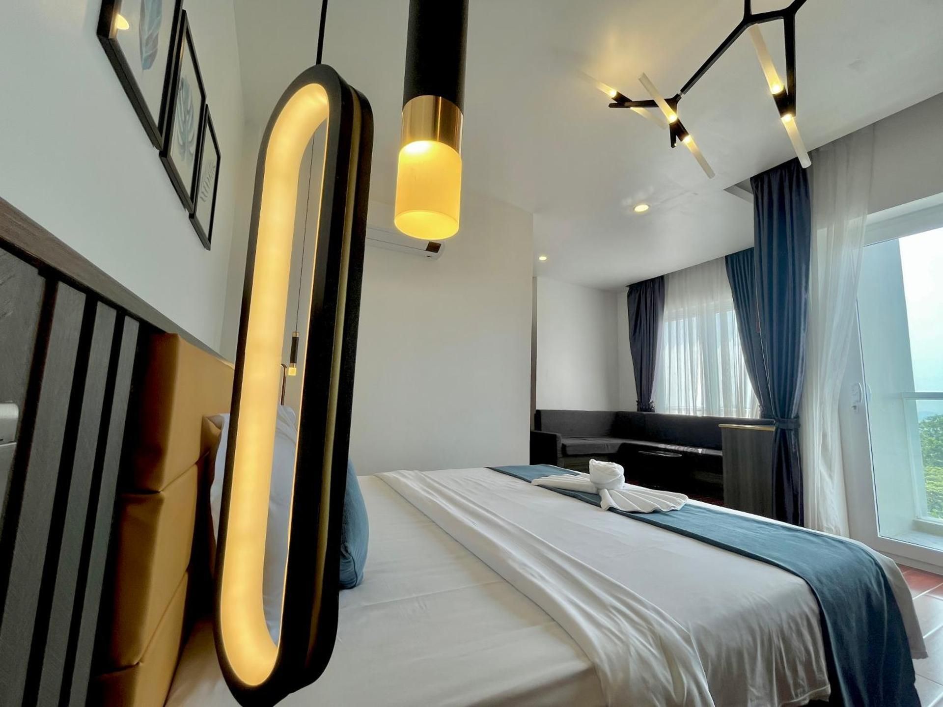 Sea View Deluxe Room