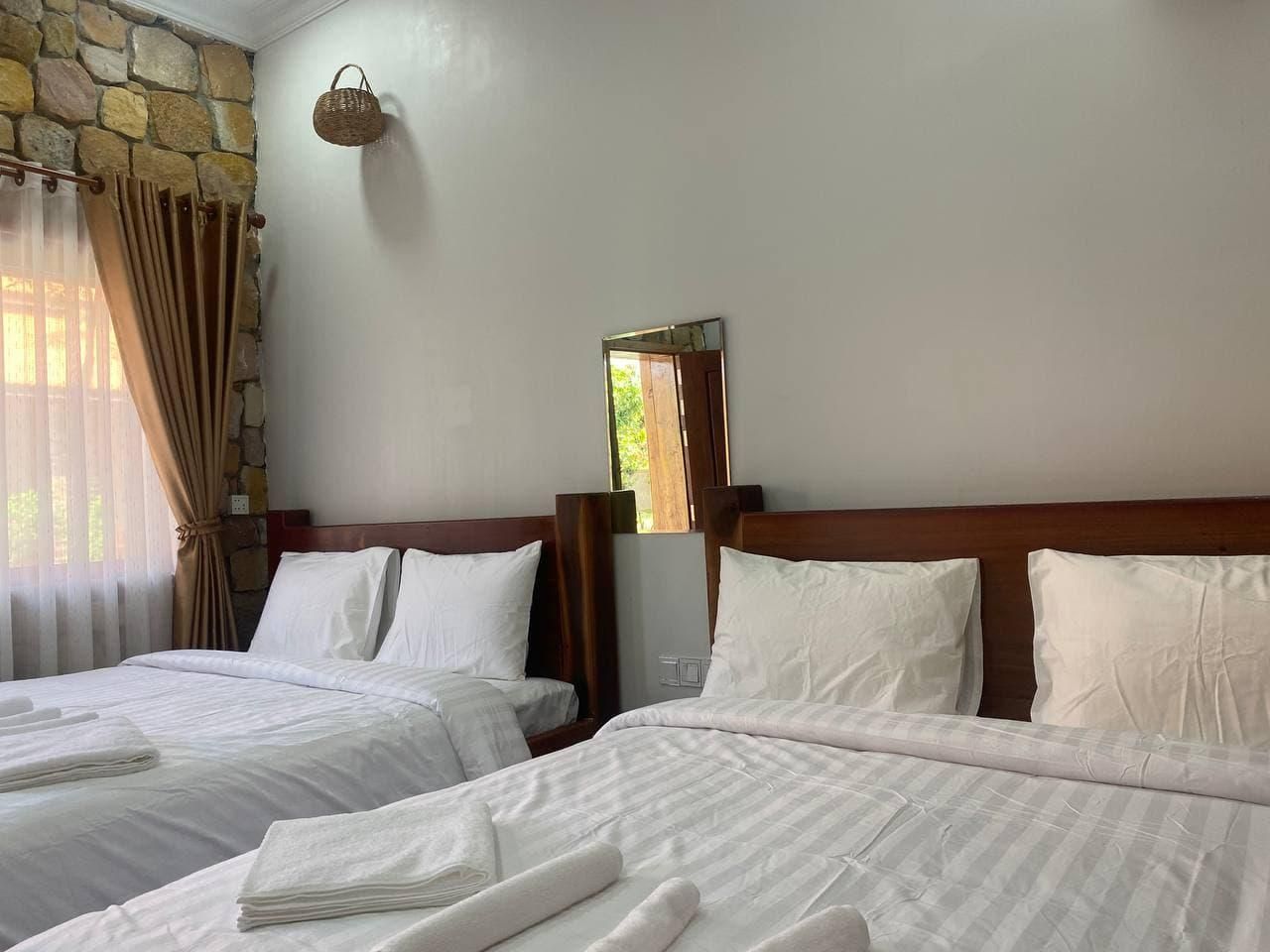 Twin Room with Mountain View