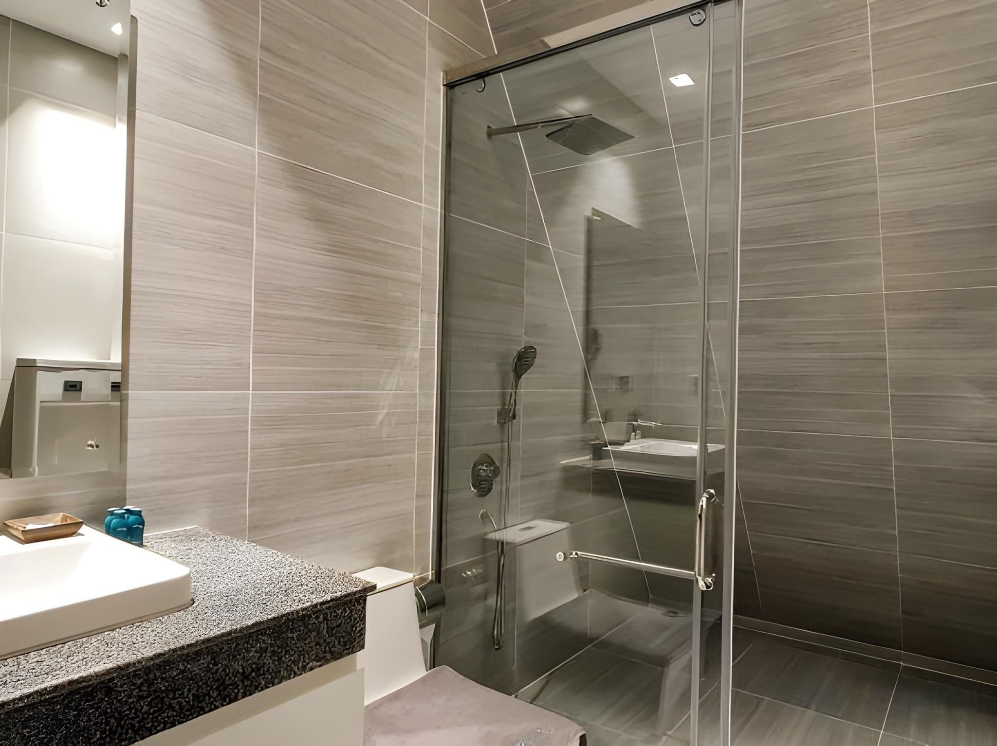 Two Bedroom Bungalow with Pool & Garden View 