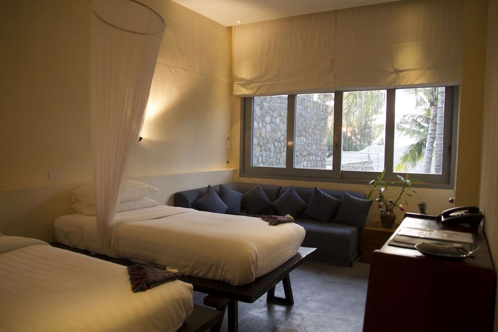 Knai Bang Chatt Superior Twin Room 5