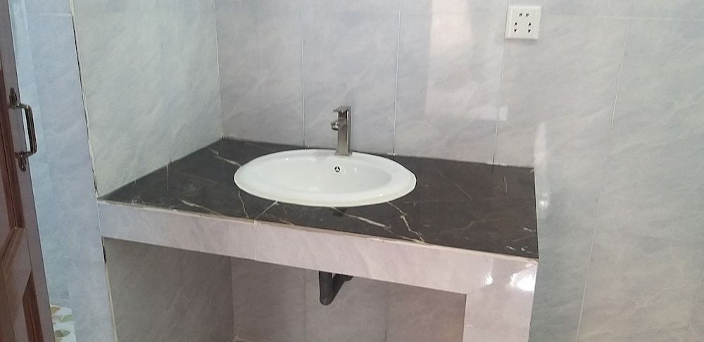 Khmer House Guesthouse Standard Double Room 9