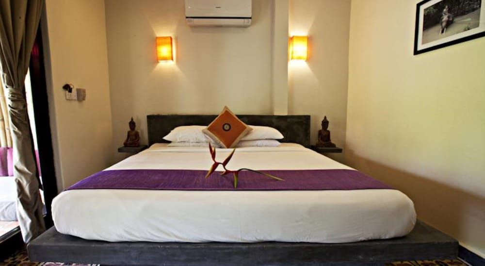 Raingsey Bungalow Standard Bungalow 2