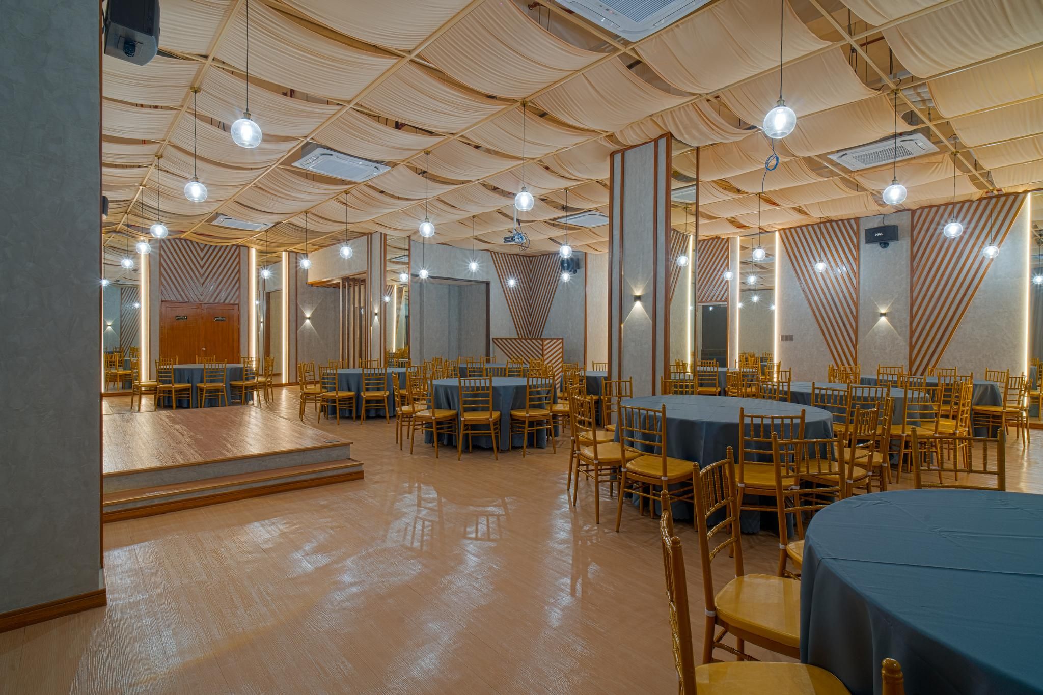 meeting room / ballrooms