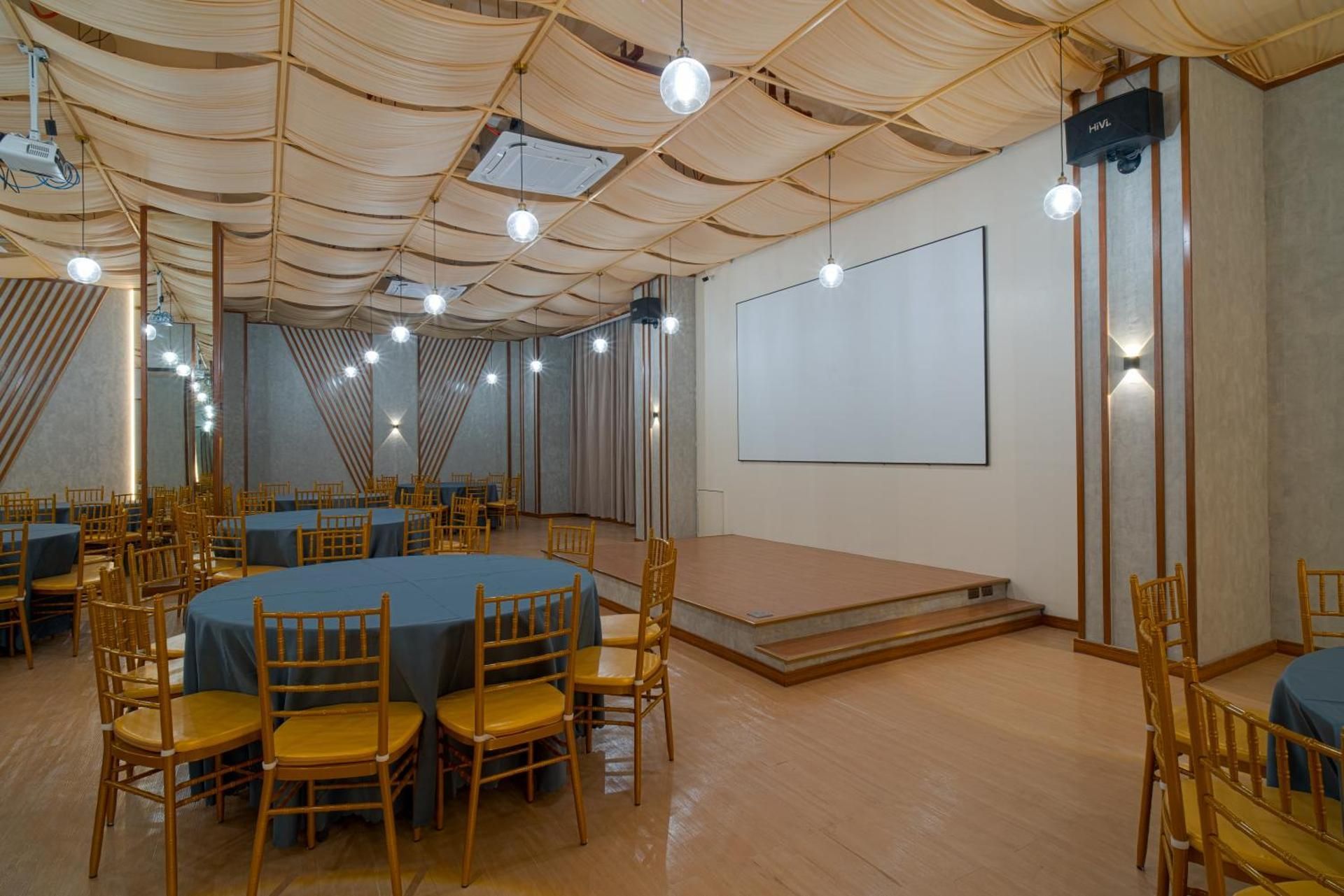meeting room / ballrooms