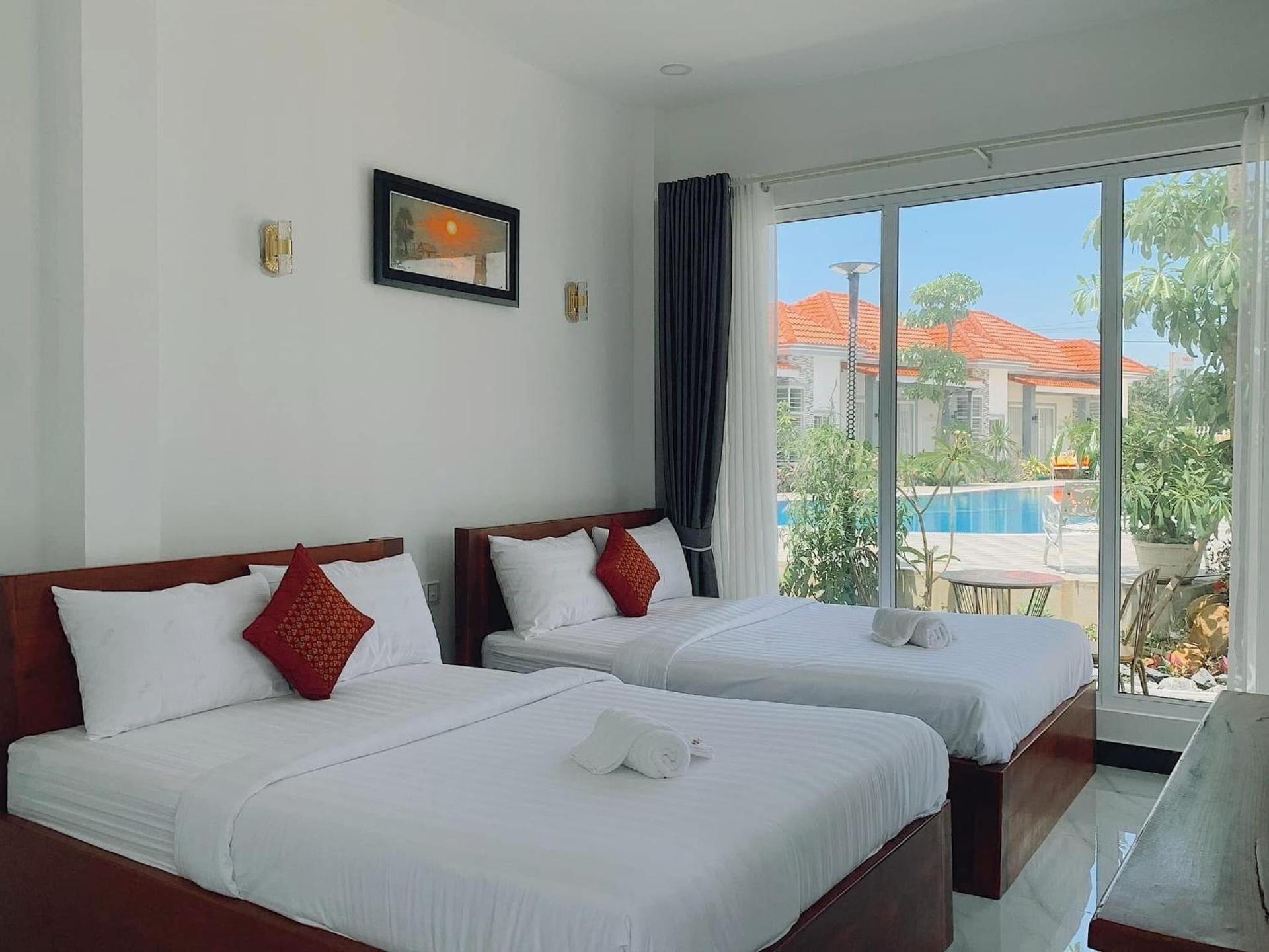 Kampot Orkide Boutique Twin Room with Garden View 2