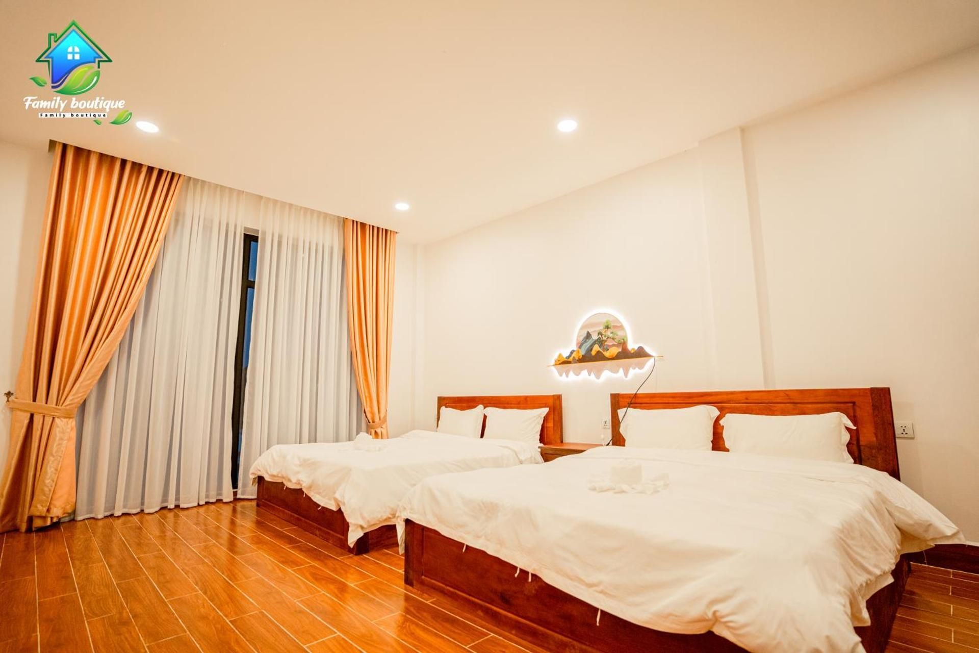 Queen Room with 2 Queen Beds