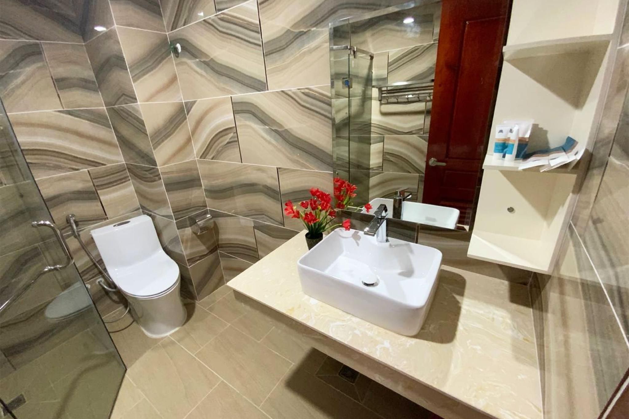 Kampot Sunny Hotel Deluxe Twin Rooms 3