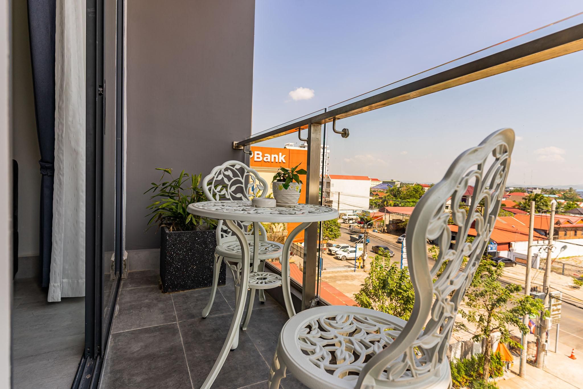 Deluxe Twin Balcony