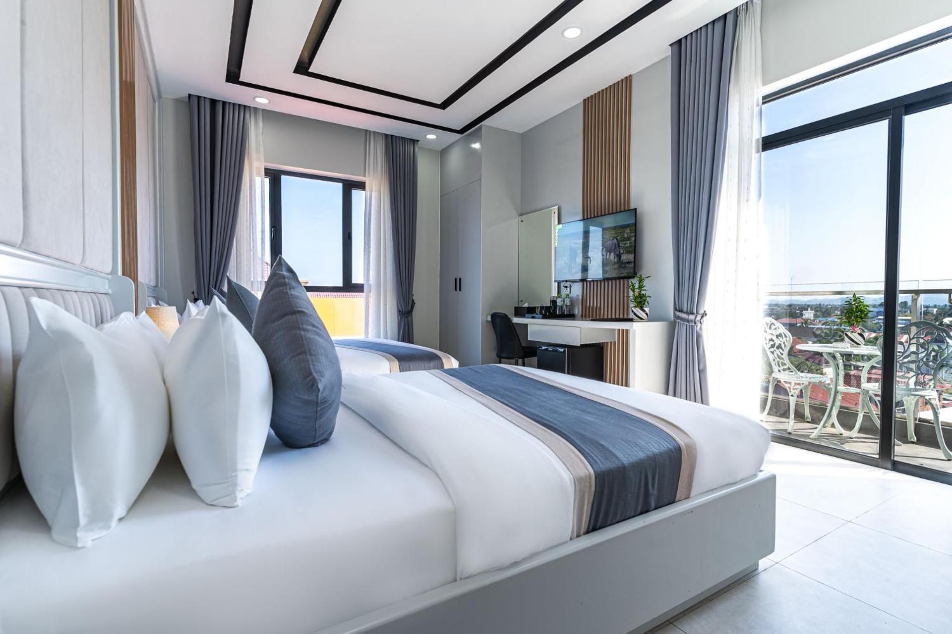 Deluxe Twin Balcony