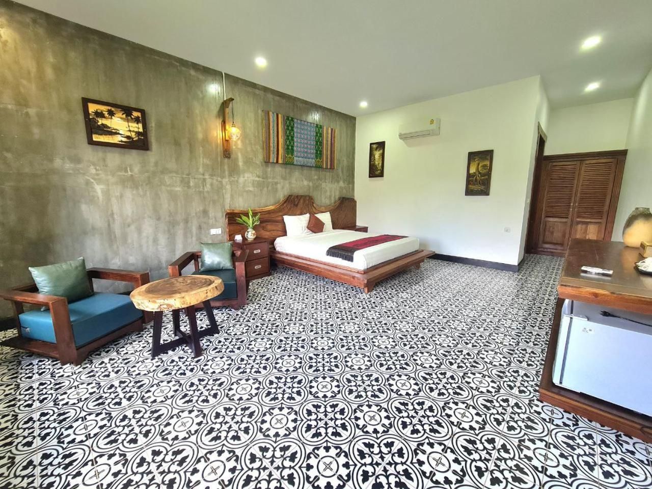 Villa Romduol Double Room with Mountain View 2