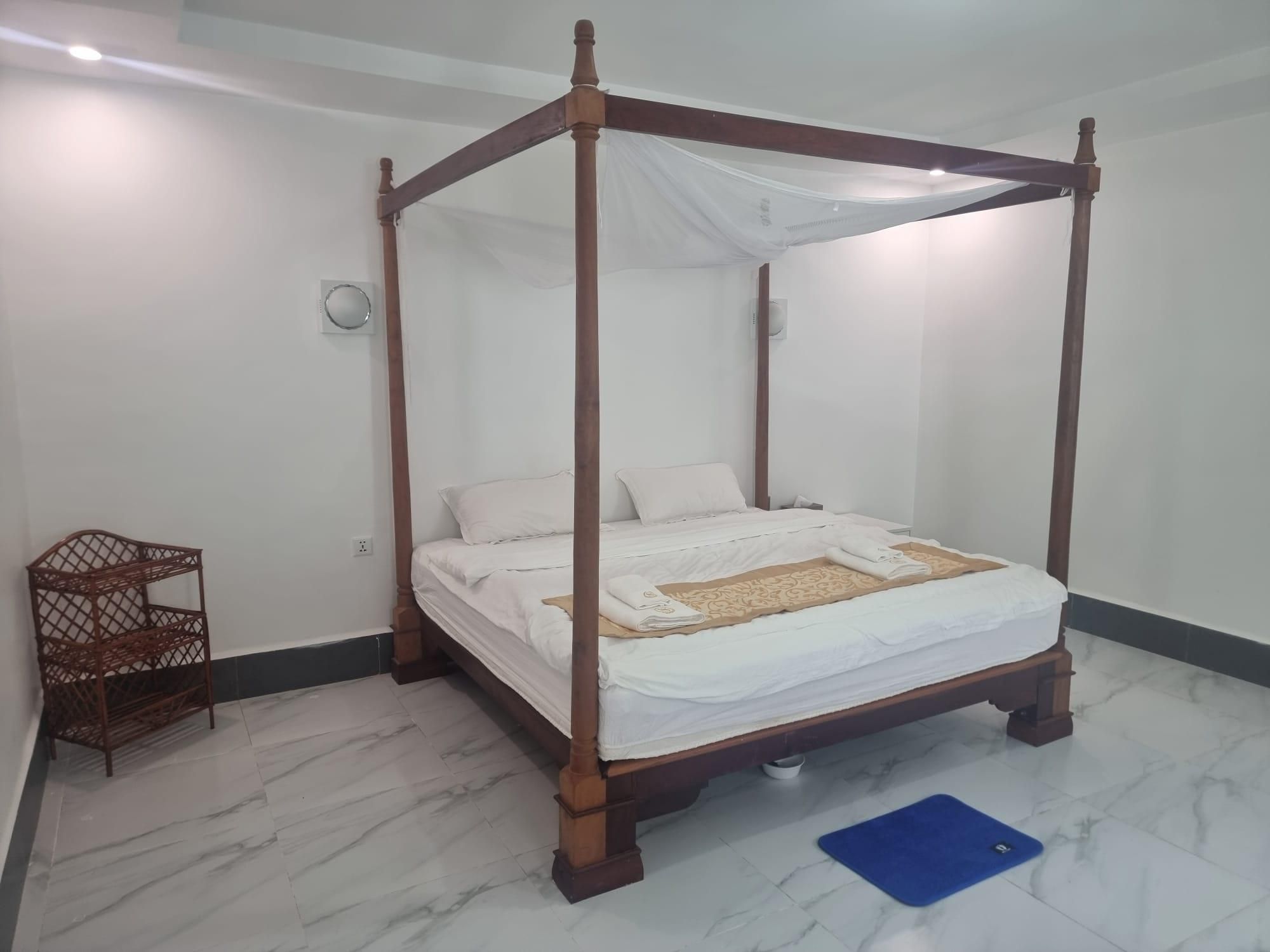 Standard - 1 Bed Double Non-Smoking