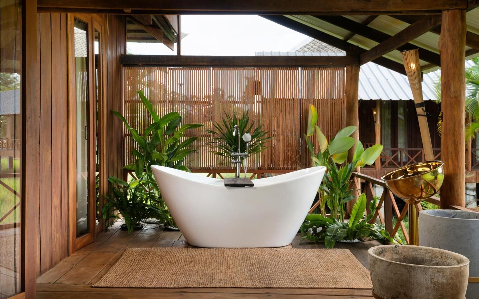 Superior Bungalow | Includes Afternoon Tea & Tree Planting