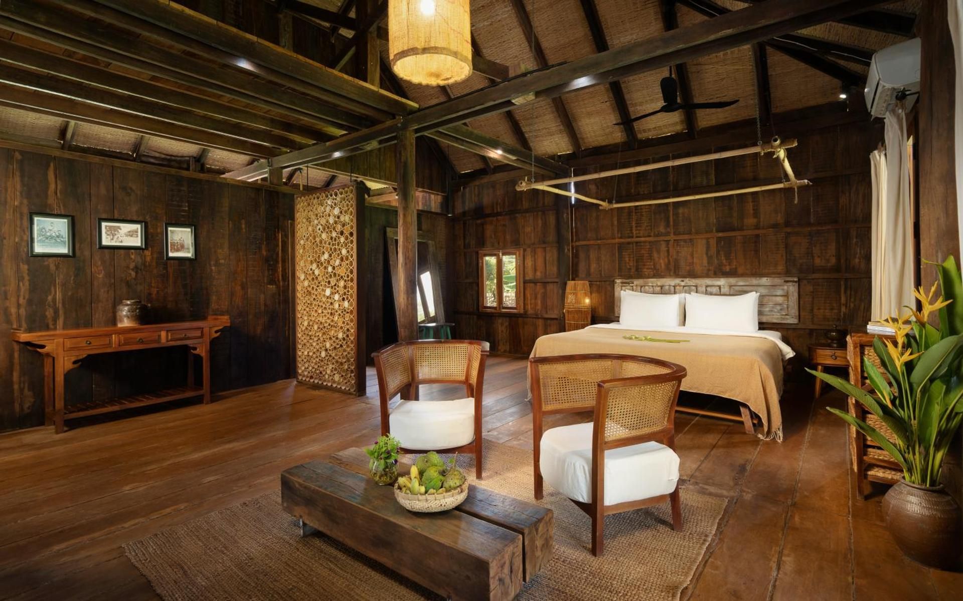 Deluxe Bungalow | Includes Afternoon Tea & Tree Planting