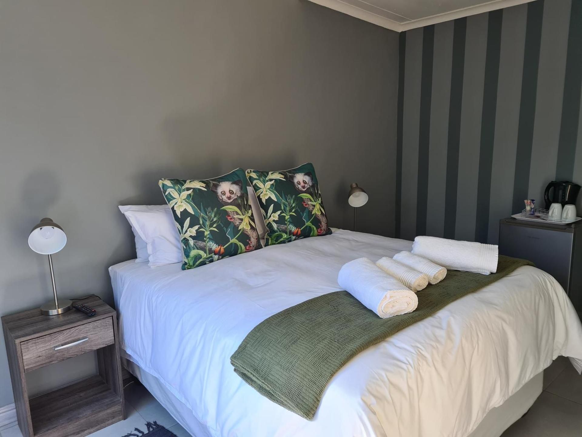 Basic Double Room