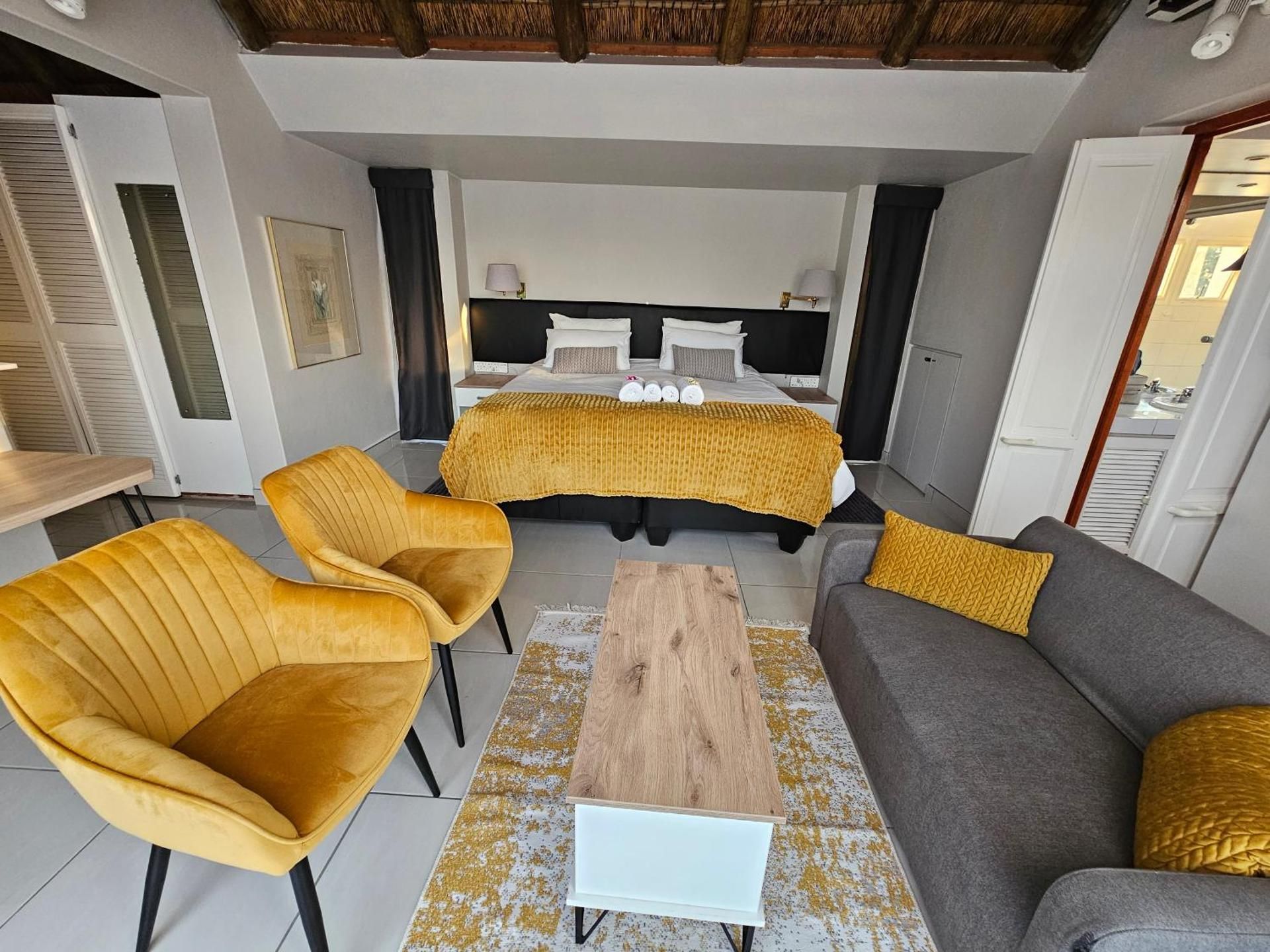 Honeymoon King Room