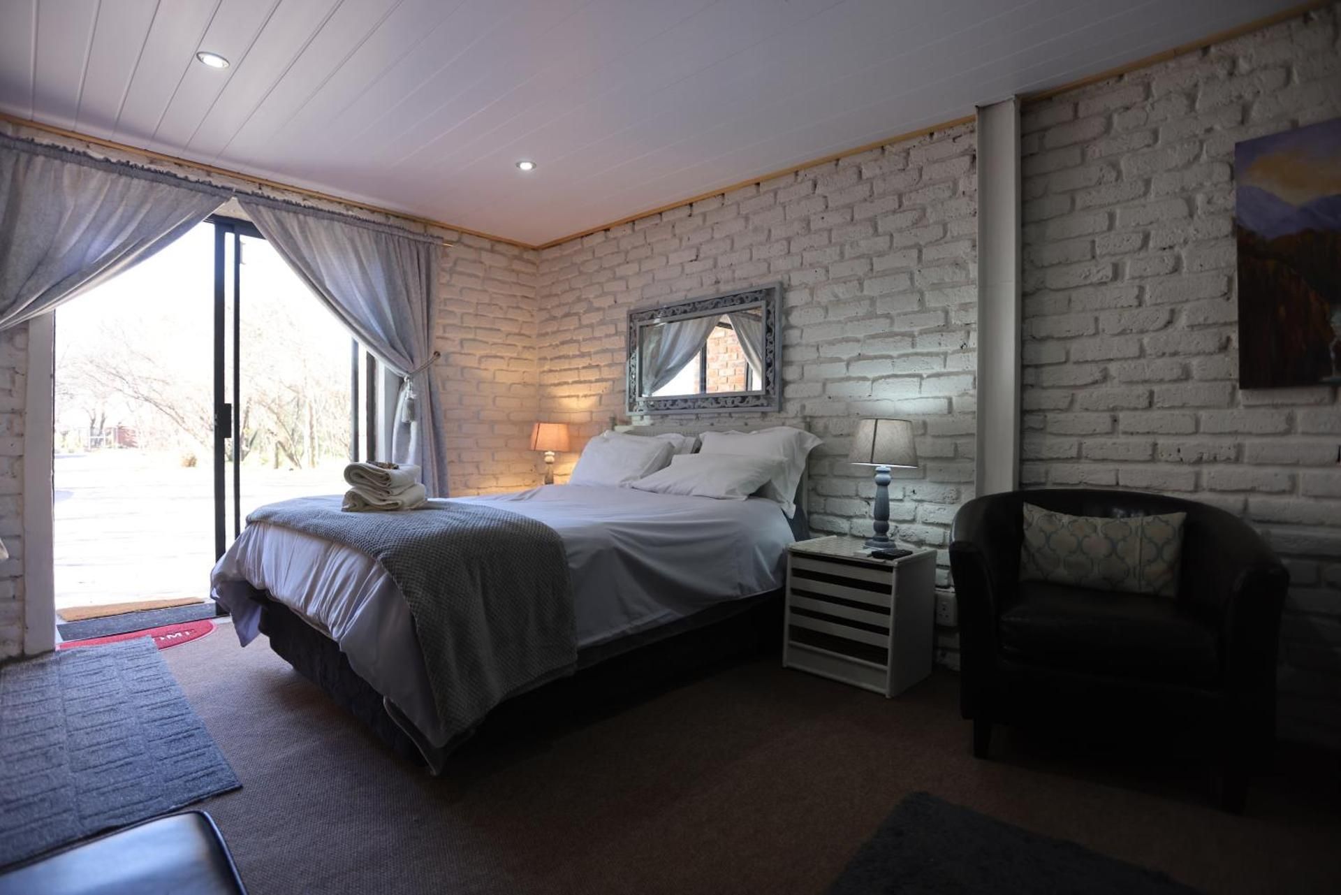 Deluxe Double Room with Shower