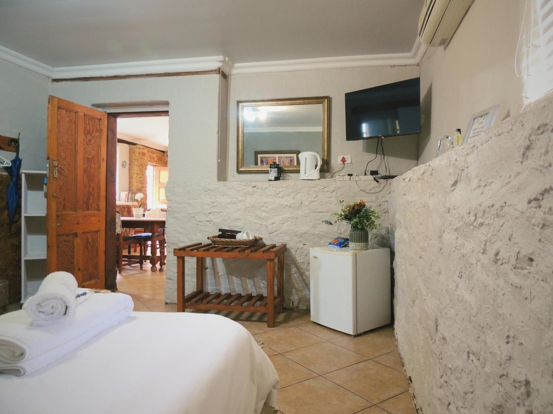 Twin Room with Shower