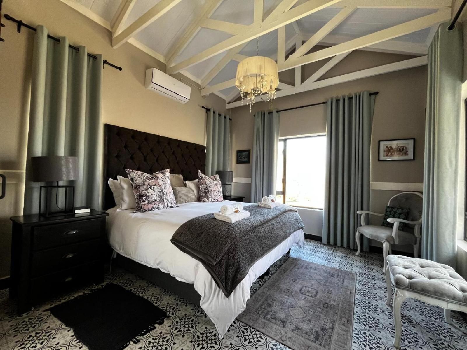 Luxury King Room