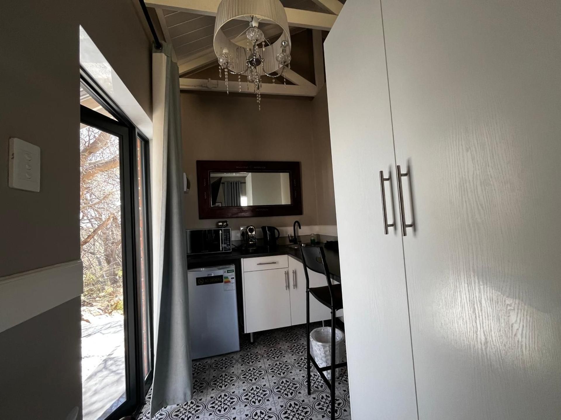 Luxury King Room