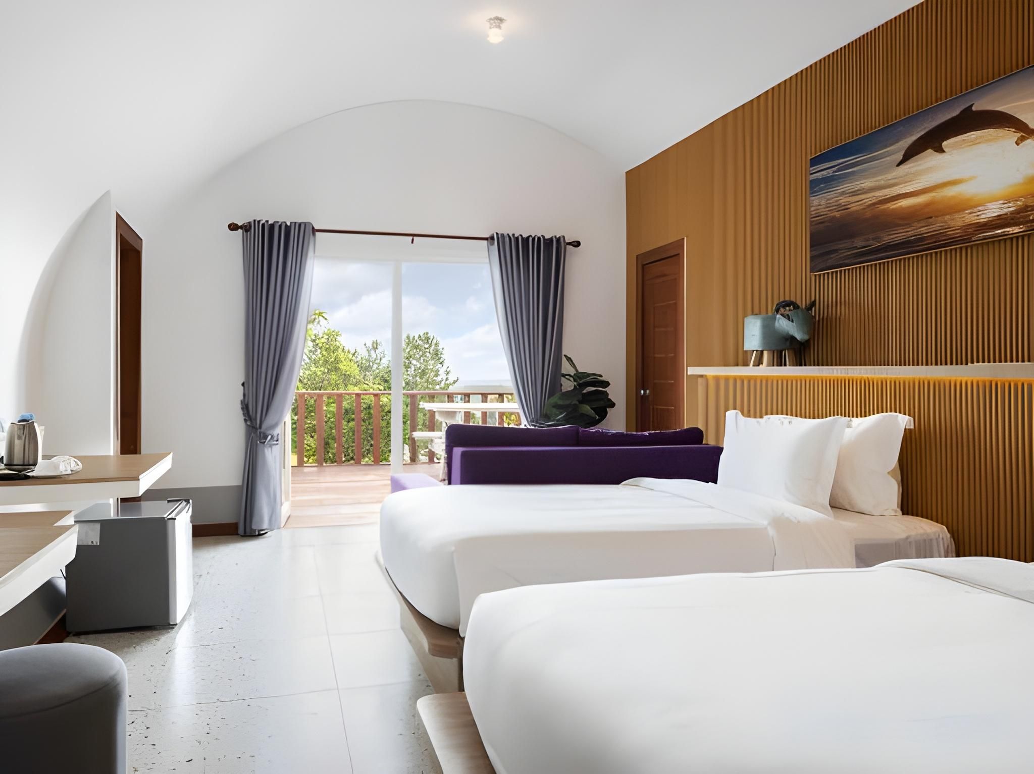 Tube Connecting Room