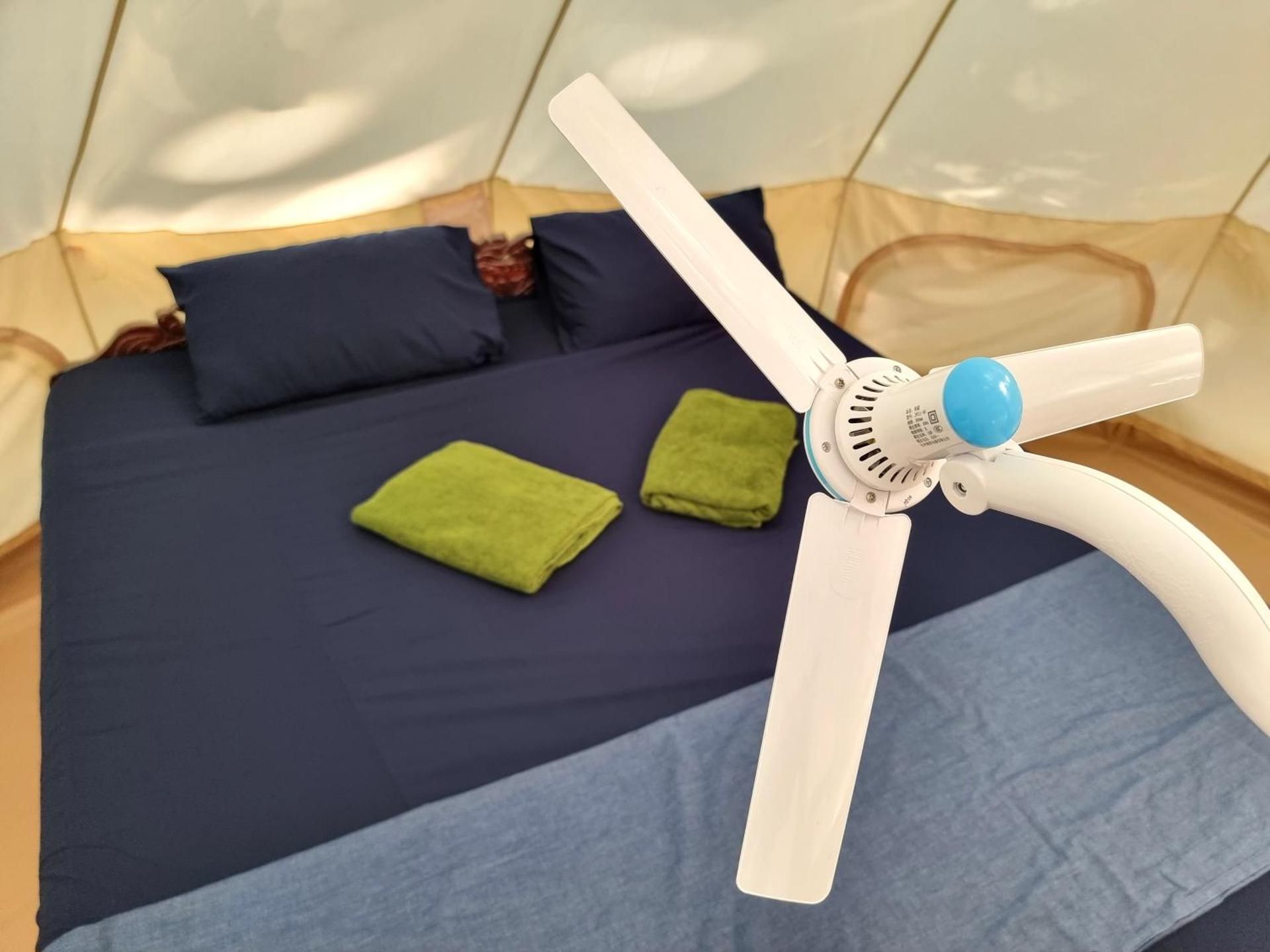 SunBoo Beach Bungalows Tent 2