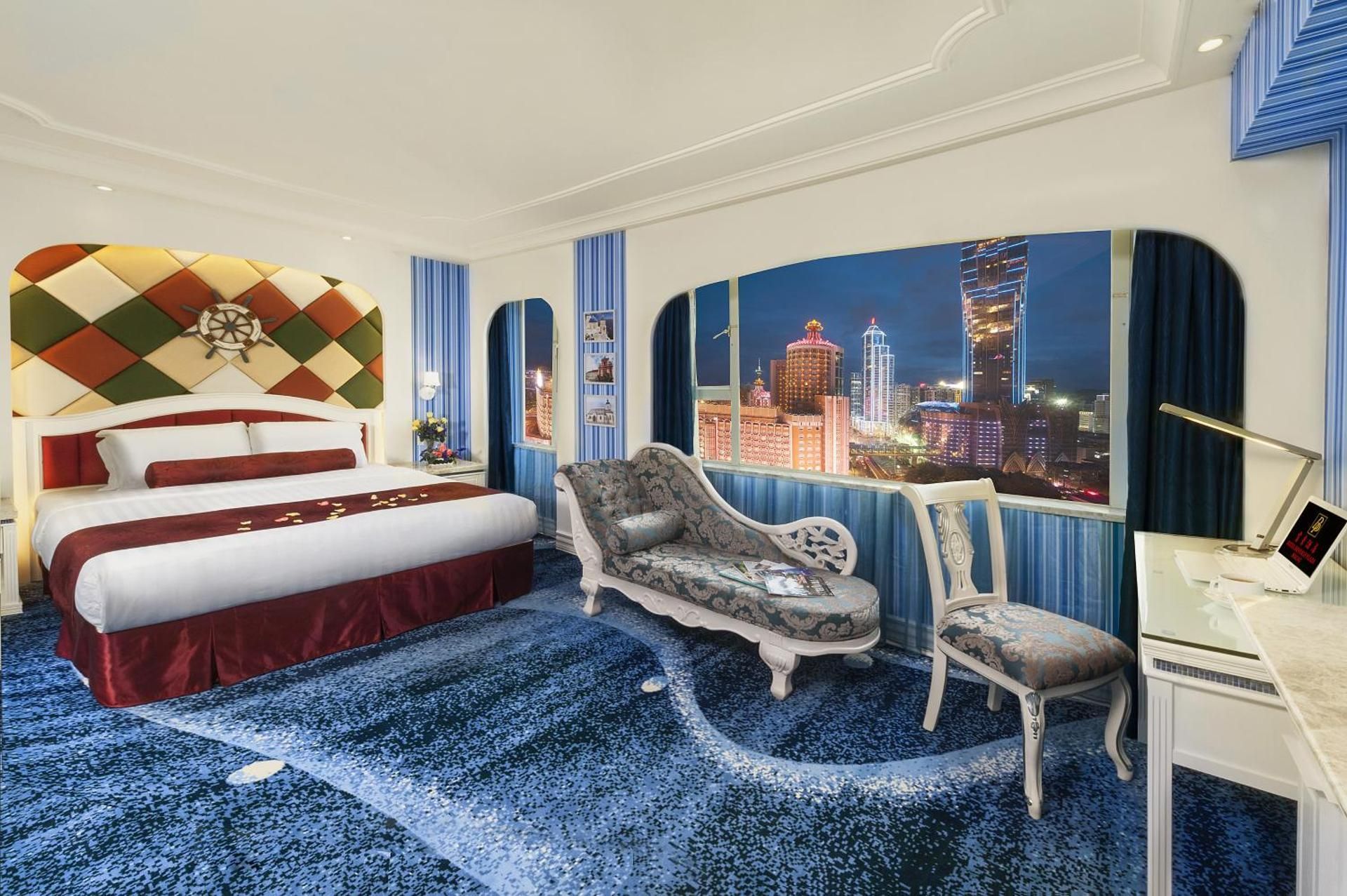 Hotel Beverly Plaza Classic Deluxe Room