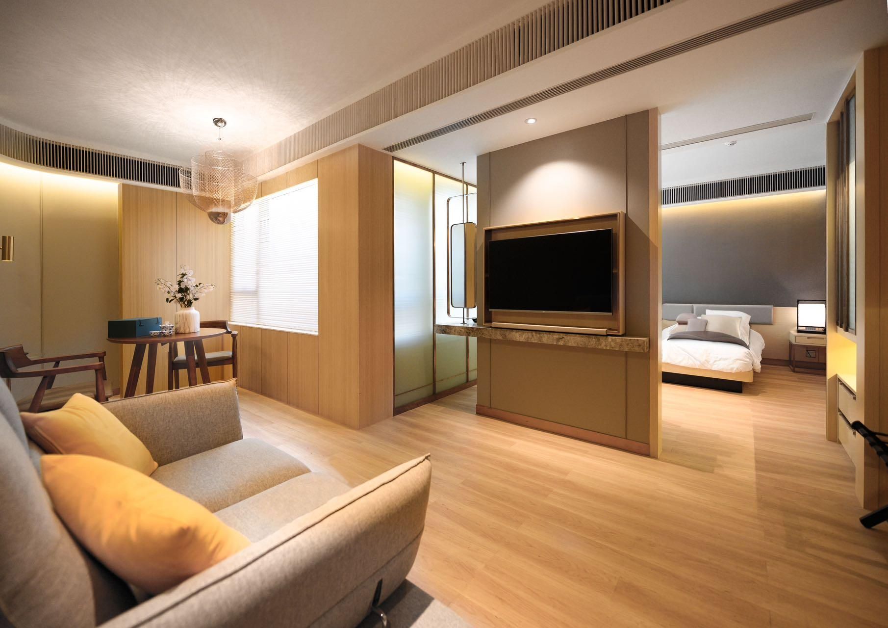 Suite Feature Non-smoking