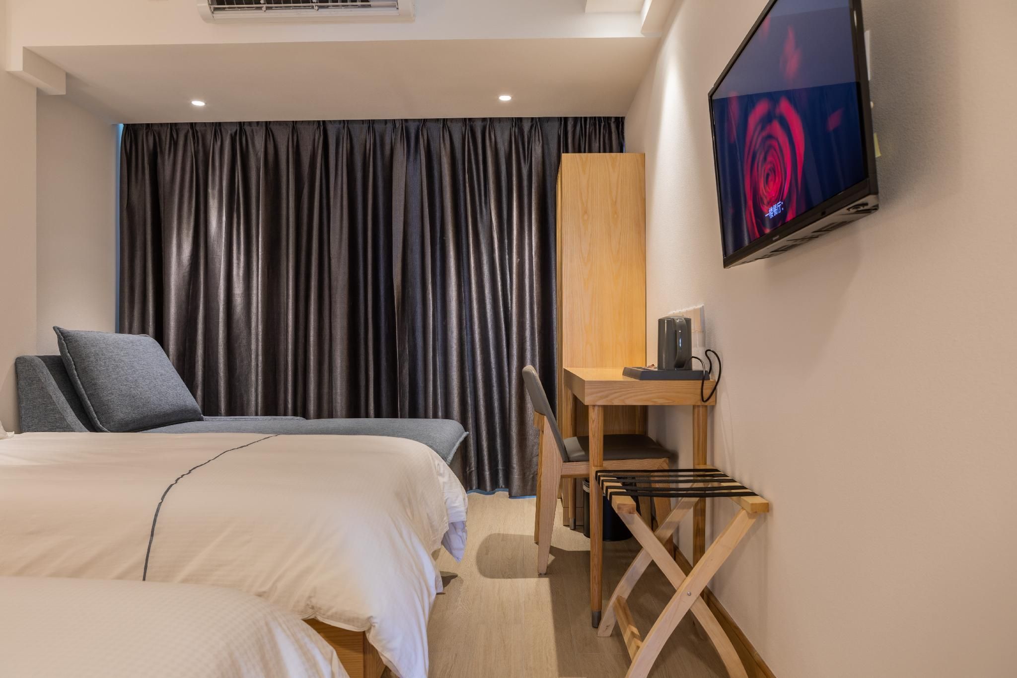 Jinjiang Inn Border Gate Double Room A 2