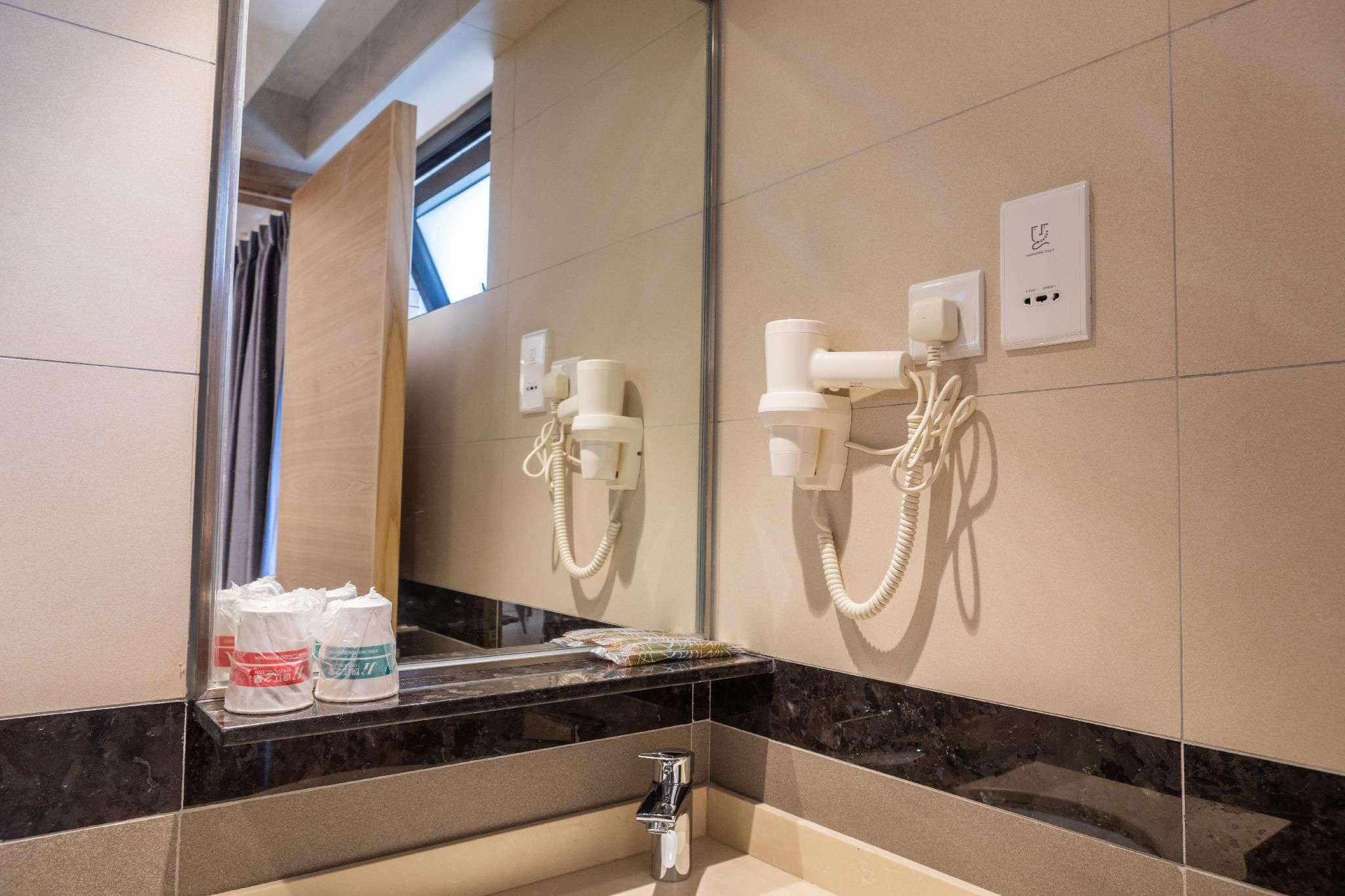 Jinjiang Inn Border Gate Double Room A 3