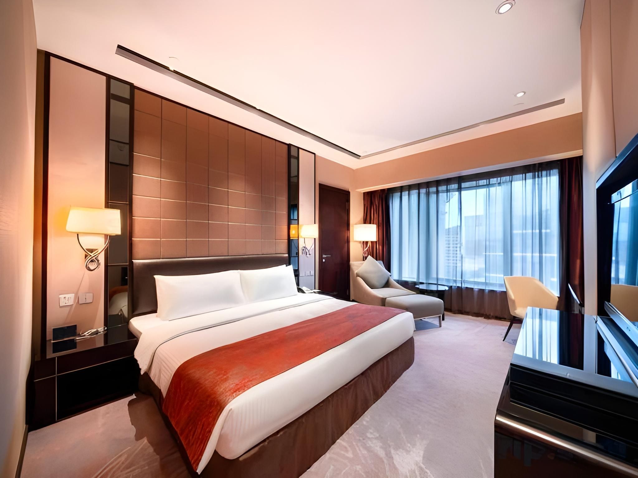 Grand Emperor Hotel Executive Double Room