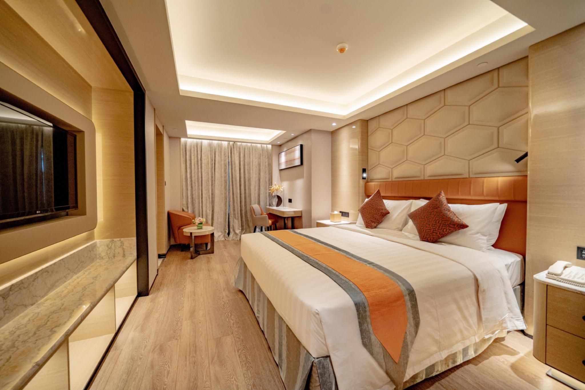 Commercial Suite Double Room
