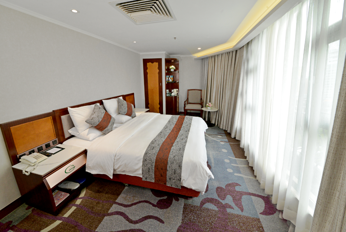 Hotel Guia Junior Suite Twin Bed
