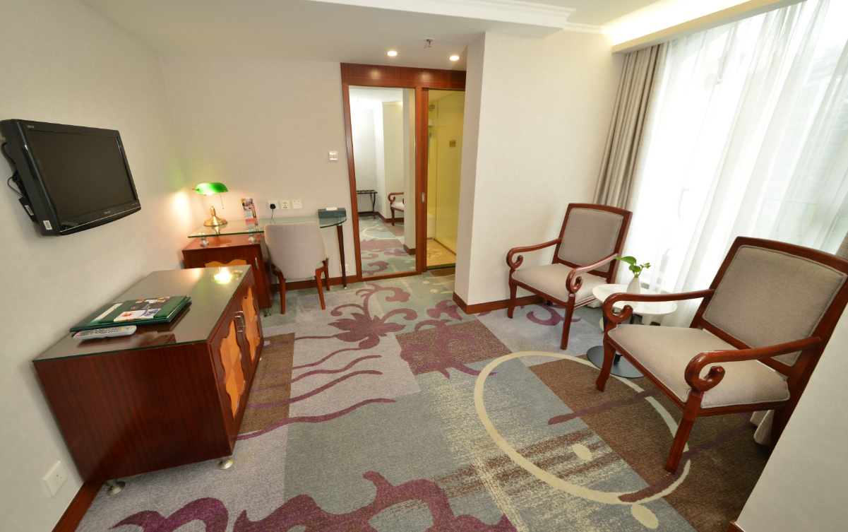 Hotel Guia Junior Suite Twin Bed 3