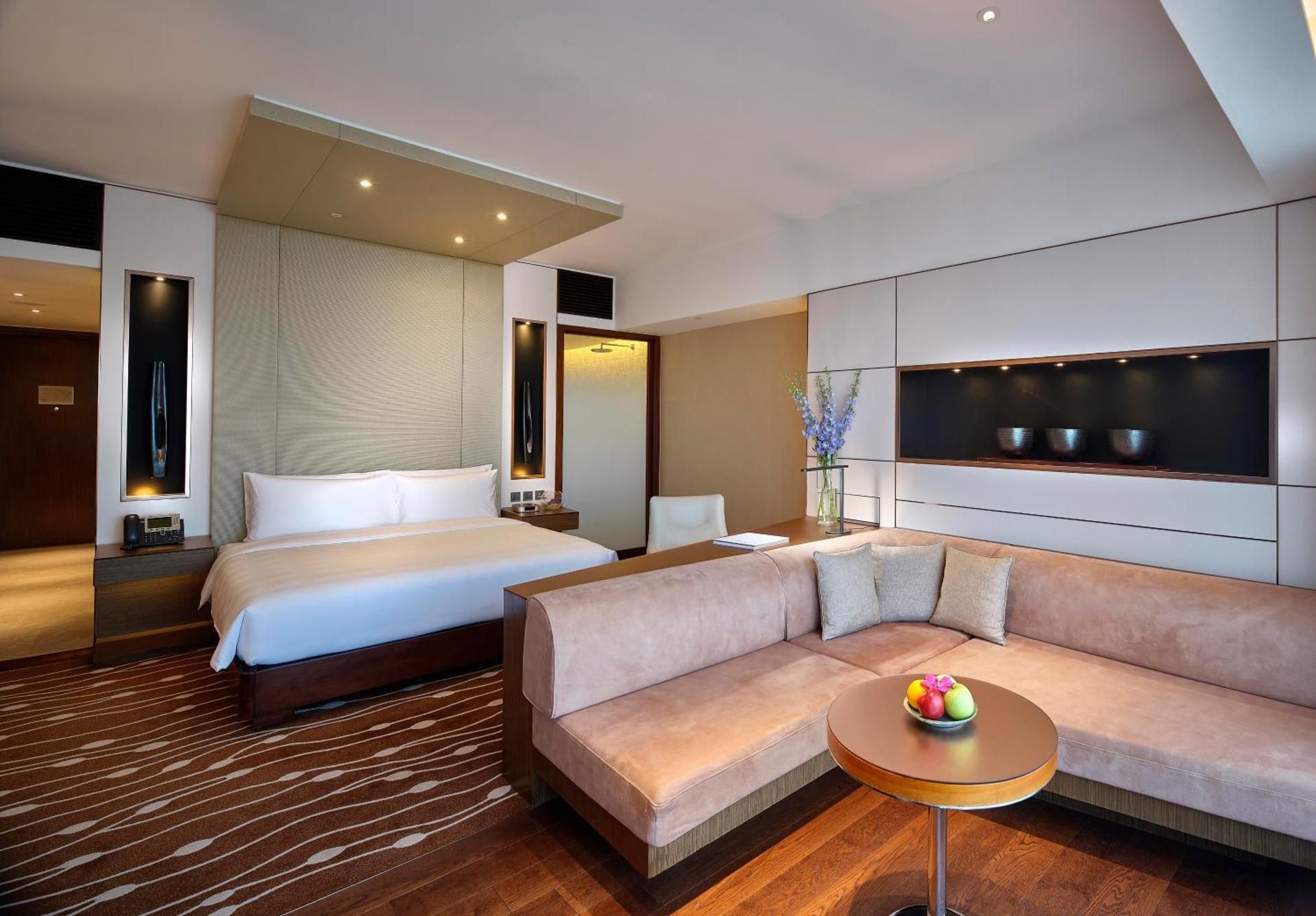 Altira Waterfront View Room with King Bed