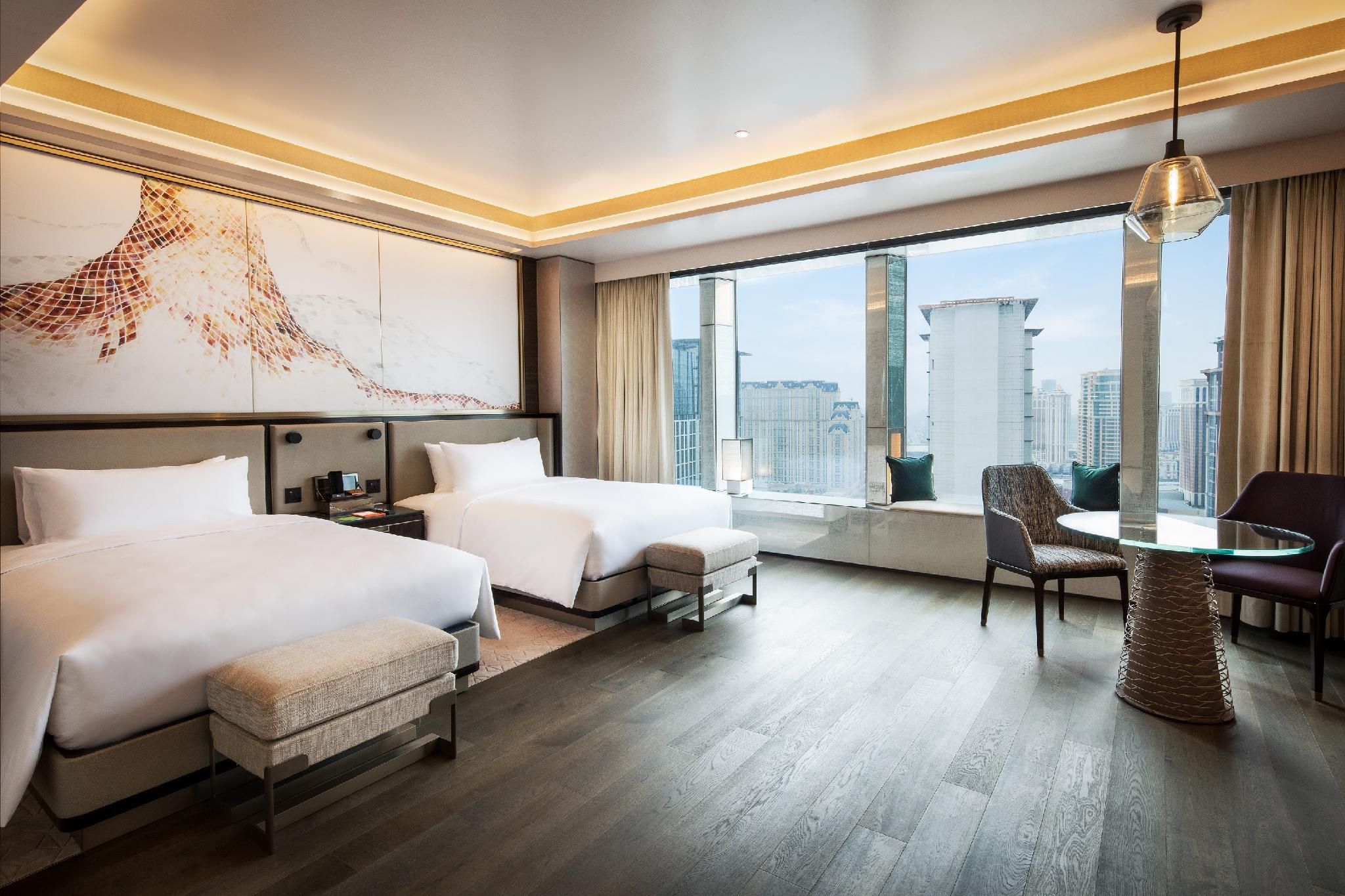 MGM COTAI Skylofts King 
