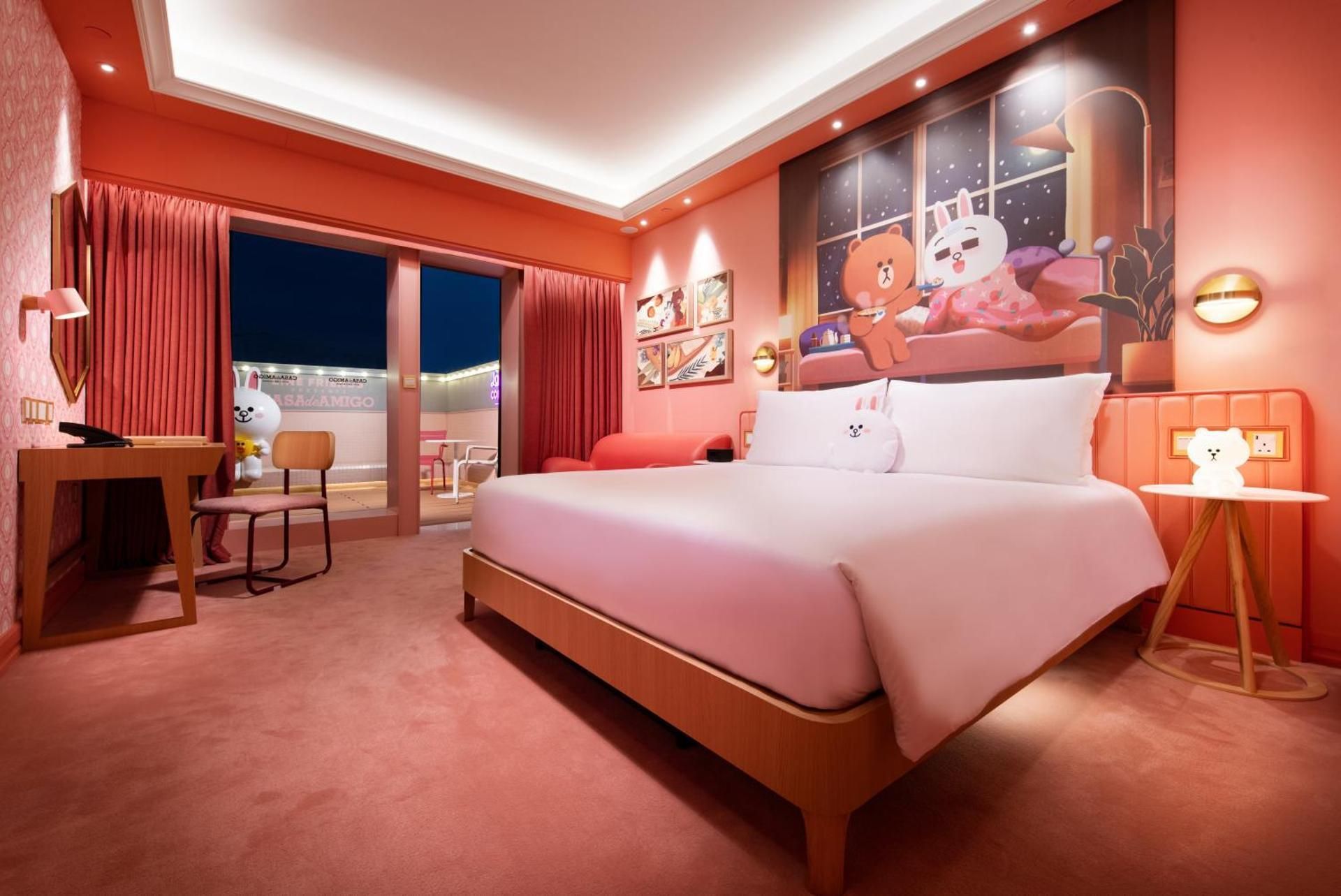 LINE FRIENDS Deluxe Balcony Room -Twin