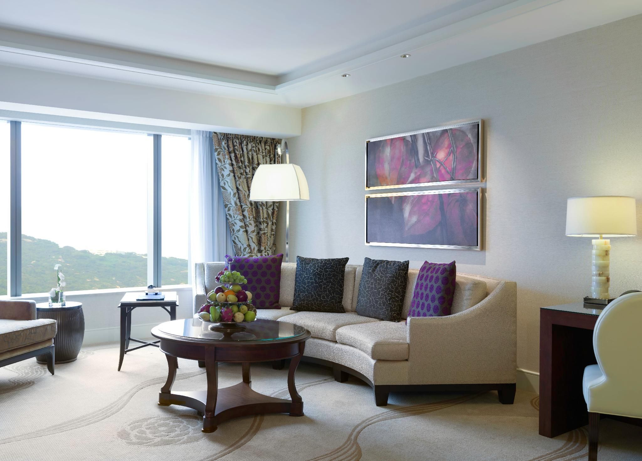 Deluxe Suite Pool Two Queen