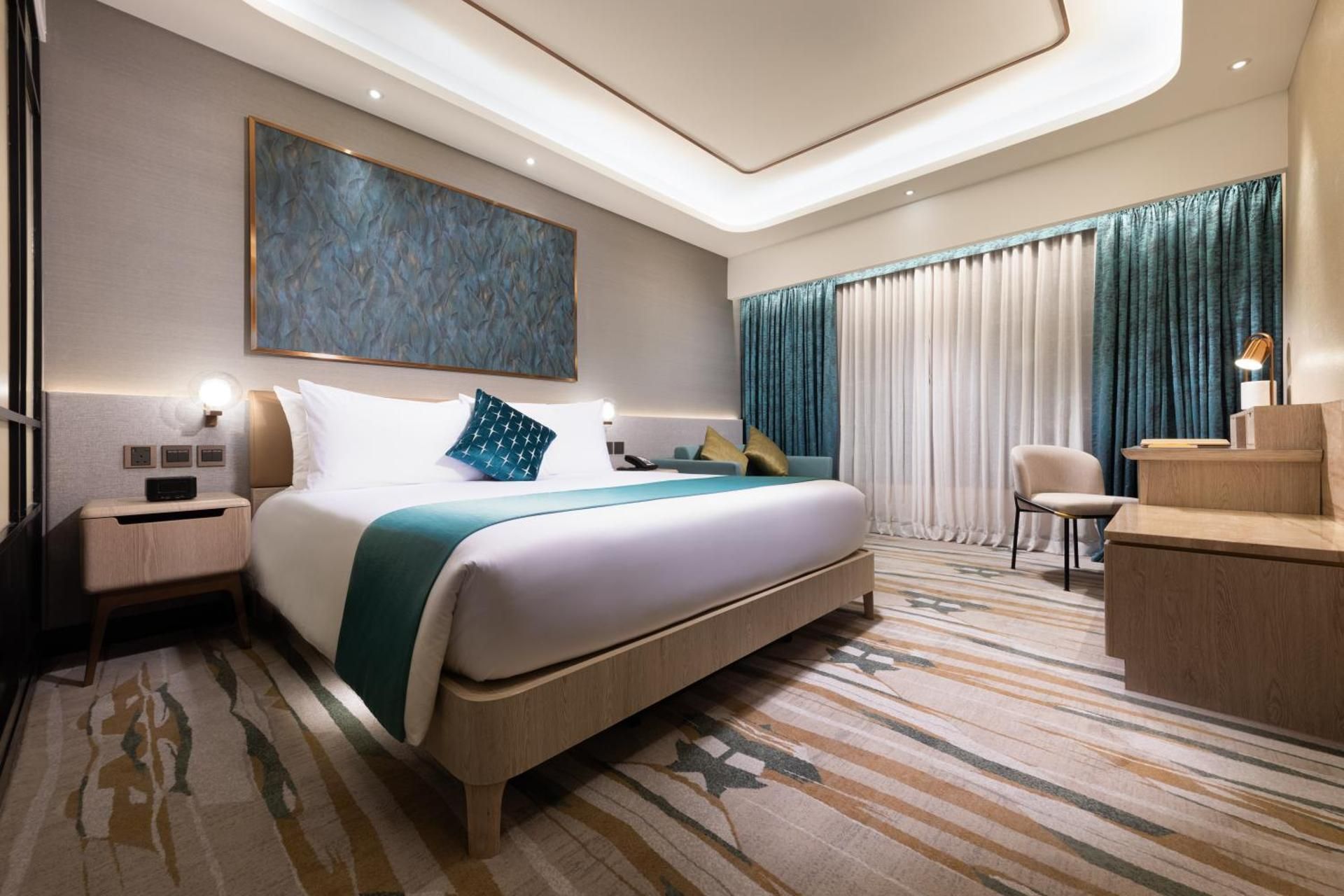 Maison L'OCCITANE Fabulous Spring Hotel Package - Maison L'OCCITANE Deluxe King Room (includes breakfast for 2) 2