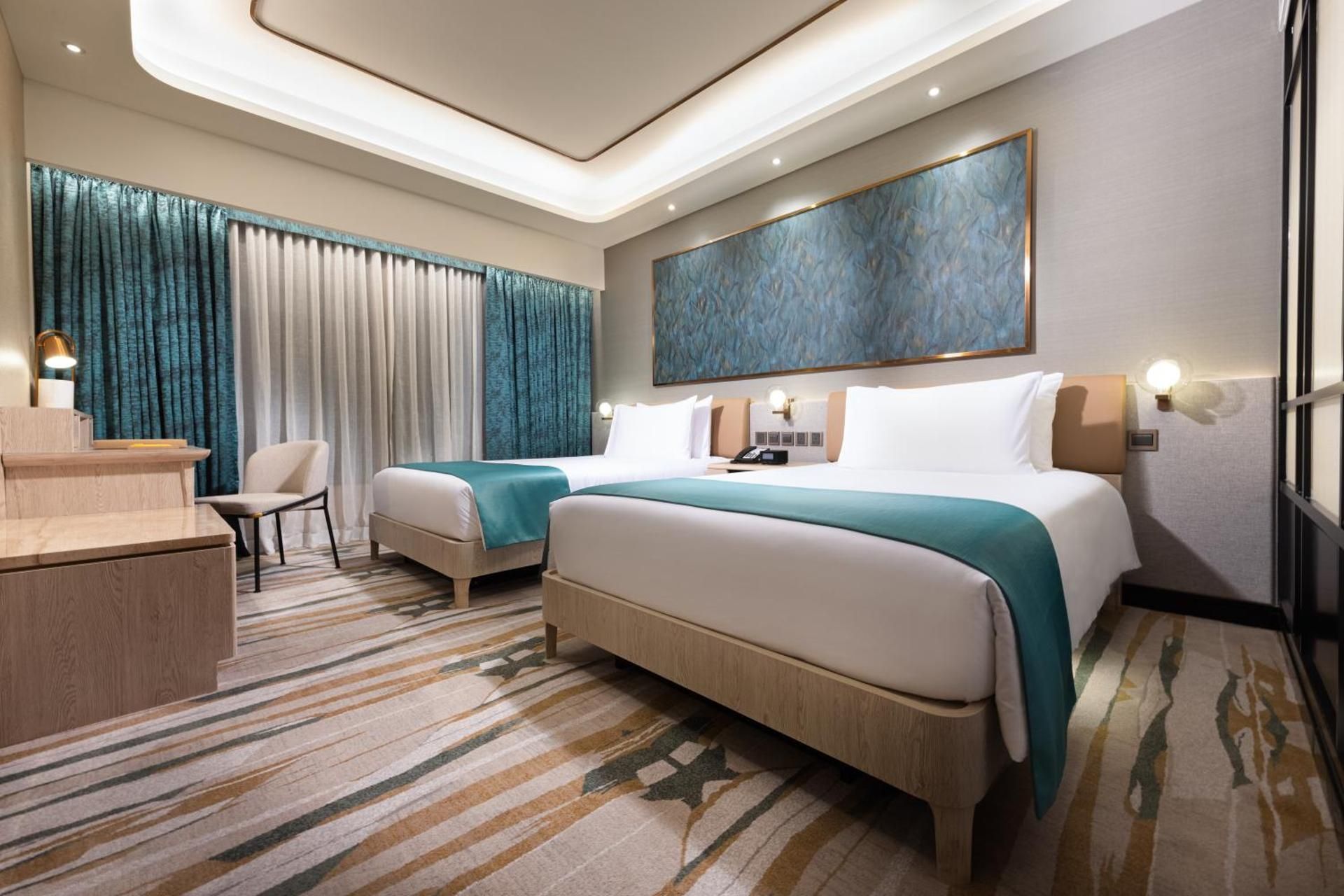 Fabulous Spring Hotel Package - Maison L'OCCITANE Deluxe Twin Room (includes breakfast for 2)