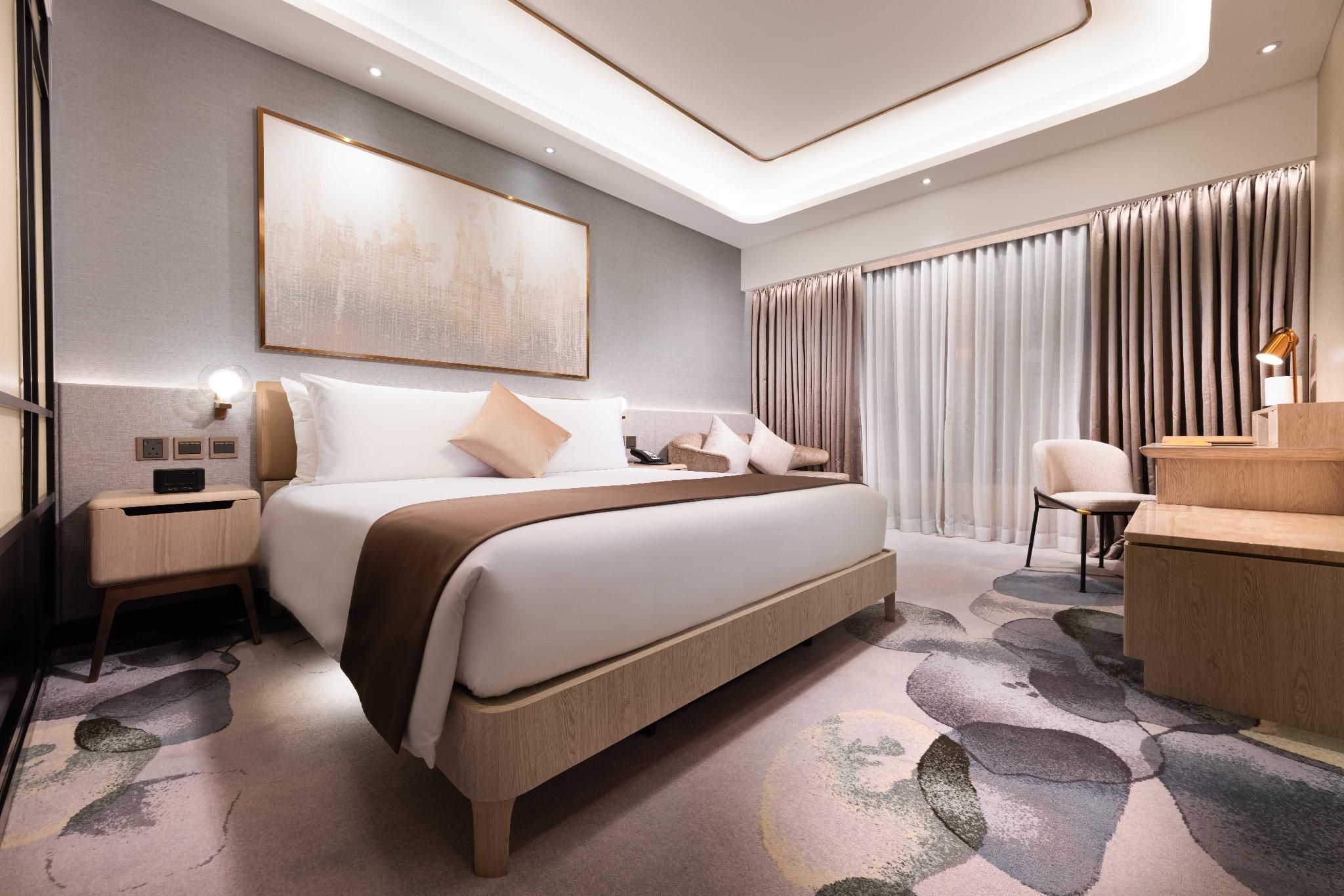 L'Occitane Deluxe King Room