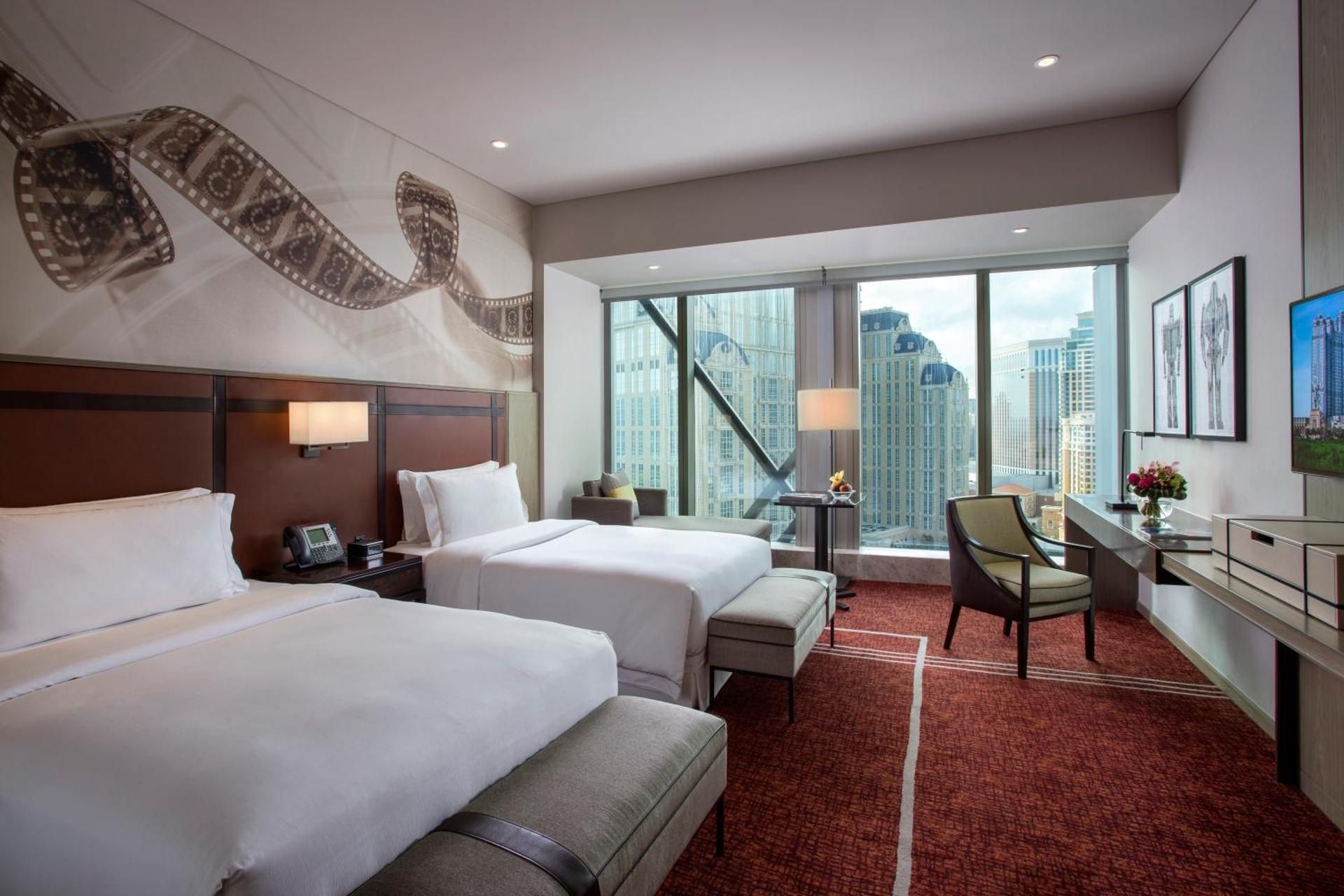 Studio City Hotel Celebrity Vista Twin(Splash & Stay Package)