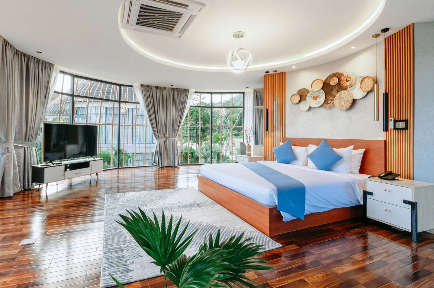 Private Villa with Swimming Pool
