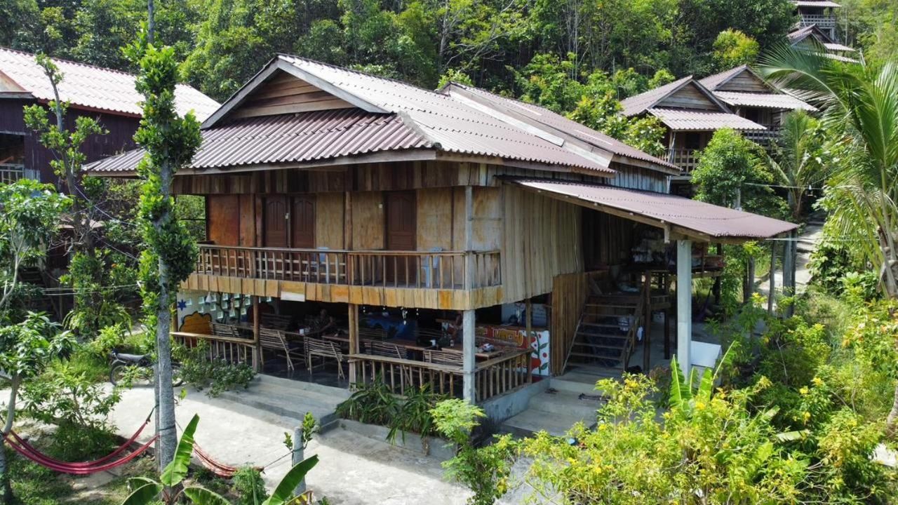 Koh Rong sea view bungalow