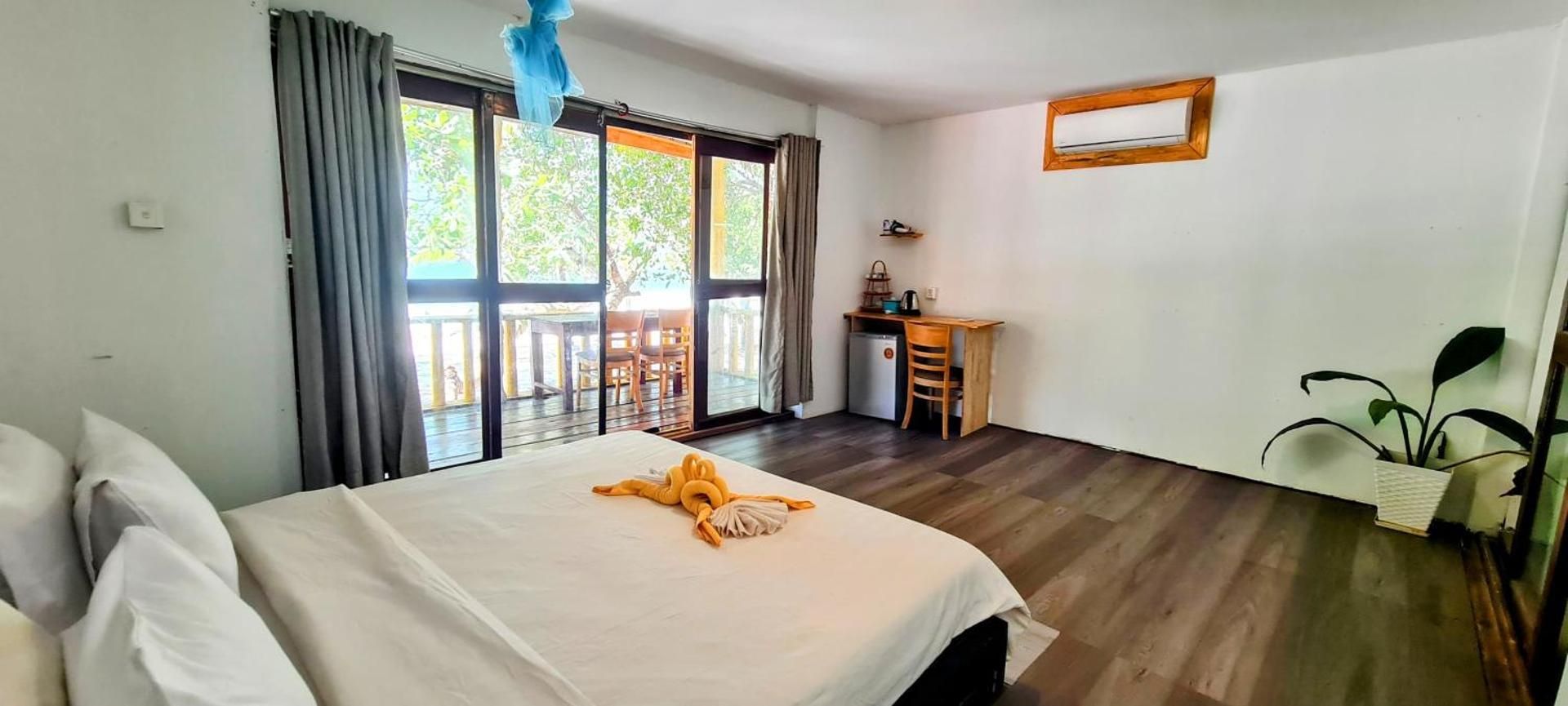 Bungalow - Beach Front